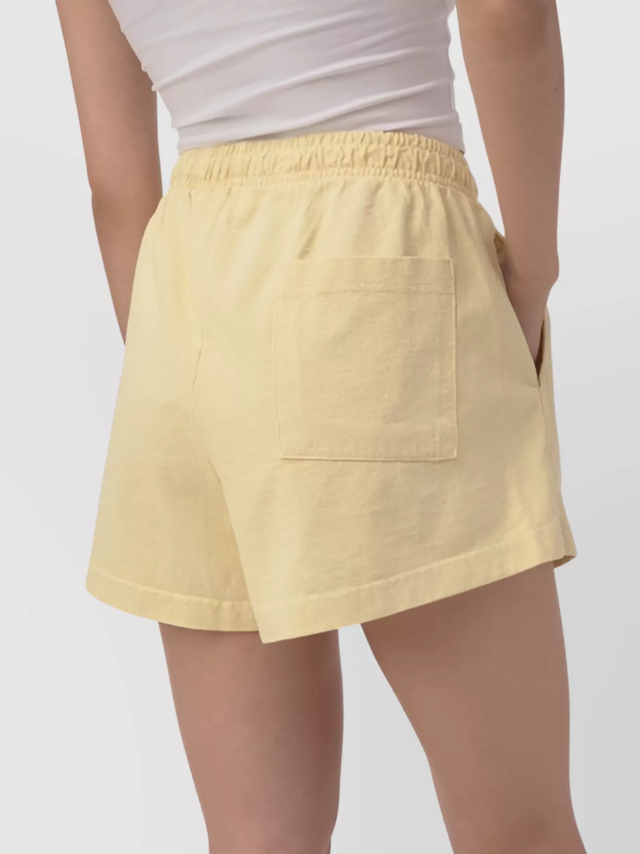 Sporty & Rich Elastic Waistband Shorts Embroidered Detail