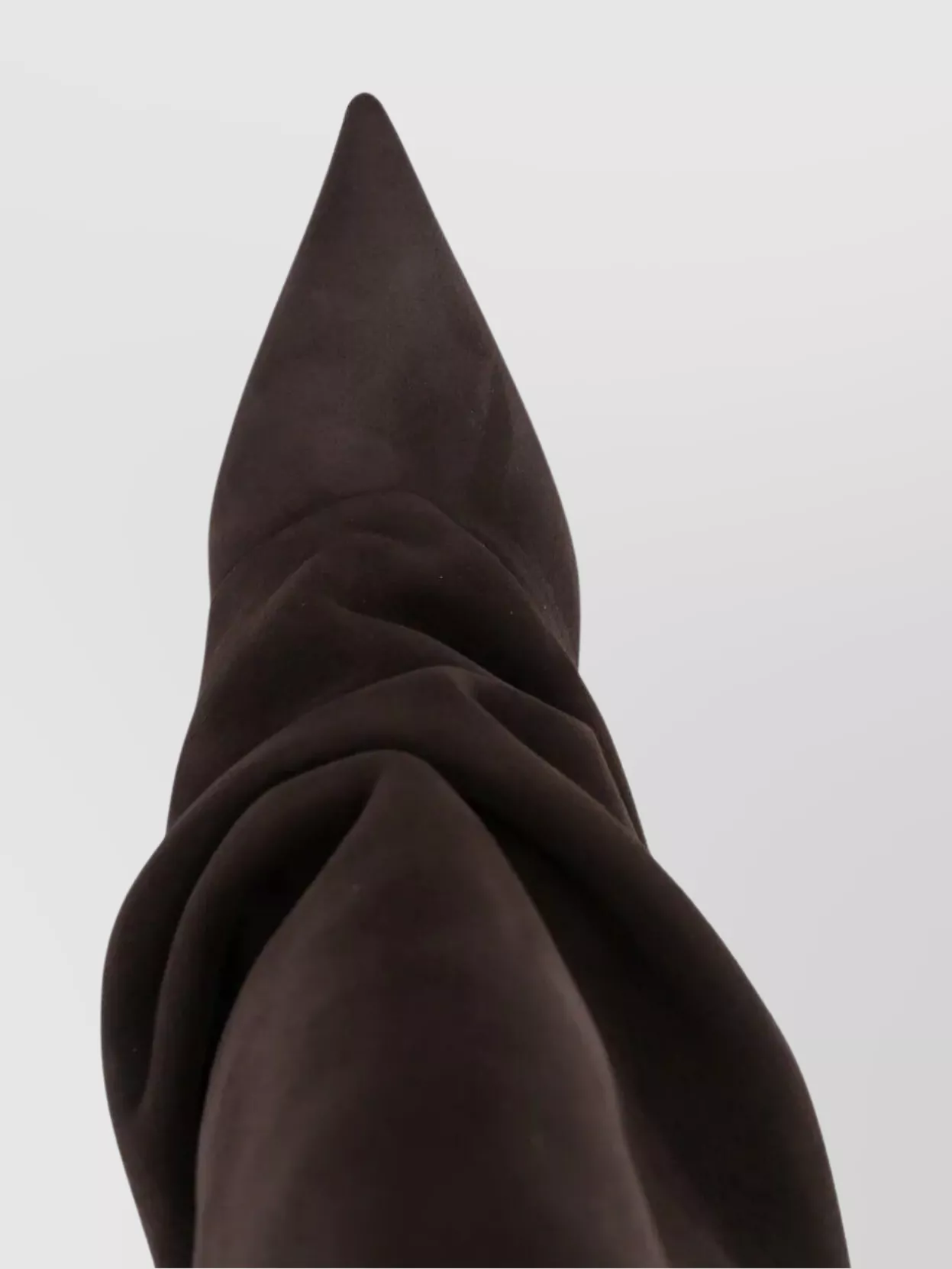 Le Silla Knee-High Boots With Pointed Toe Design