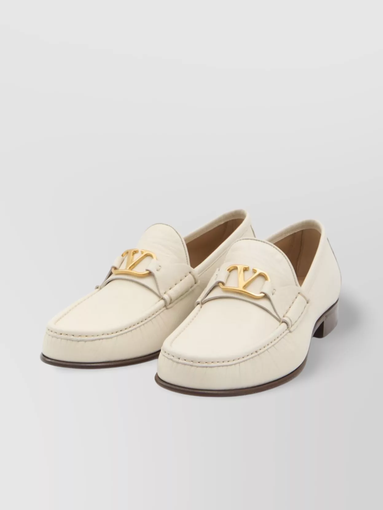 Valentino Garavani Vlogo Signature Loafers In Kidskin