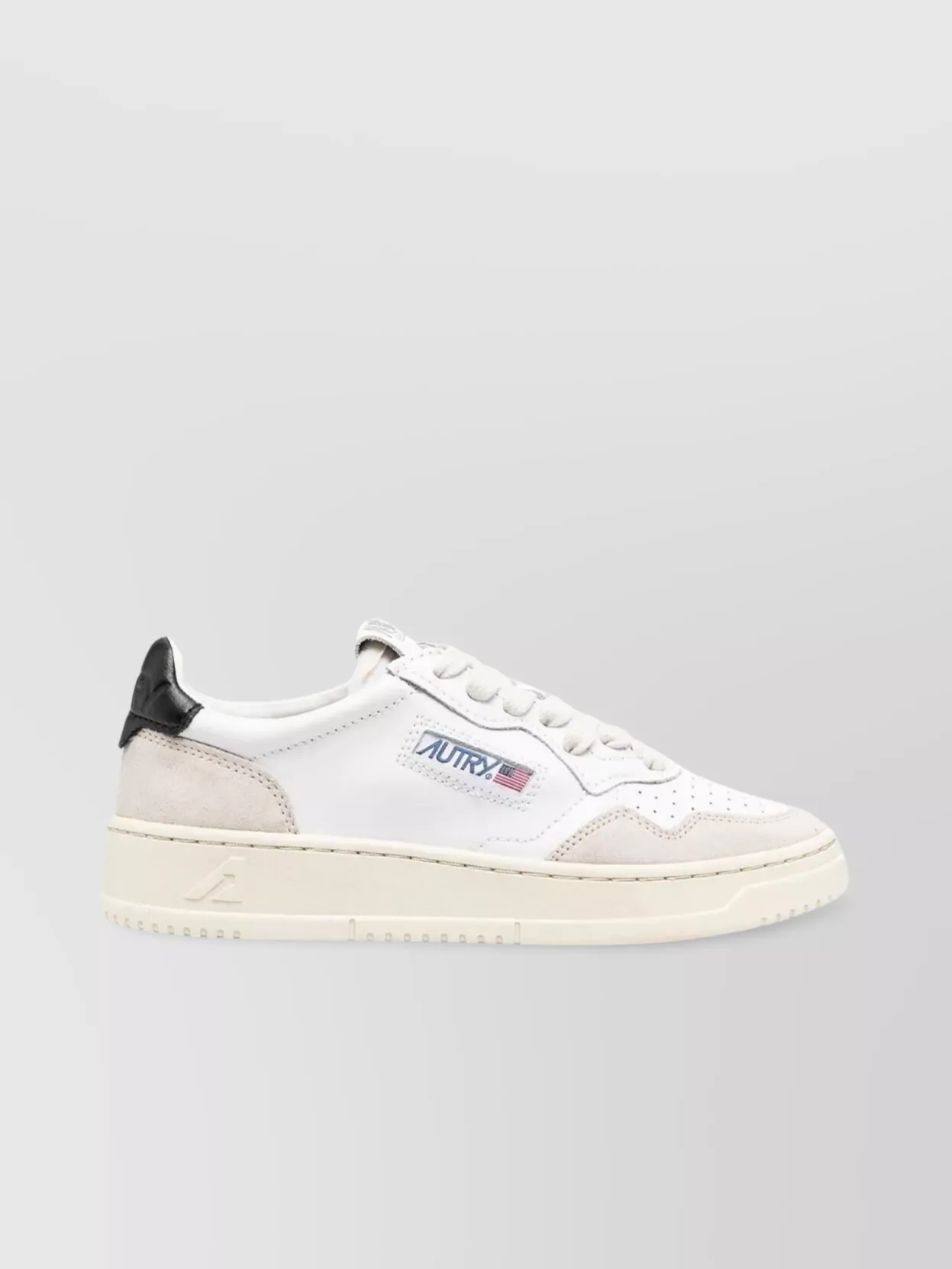 Autry Low Suede Sneakers Medalist