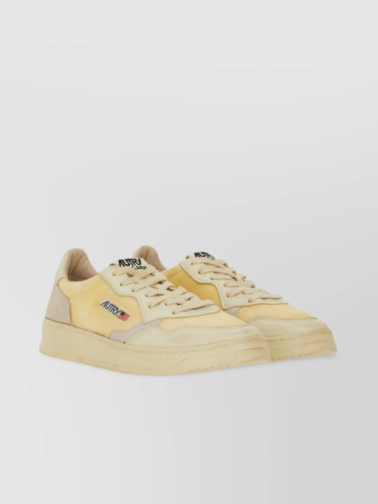 Autry Low Vintage Sneakers Perforated Toe