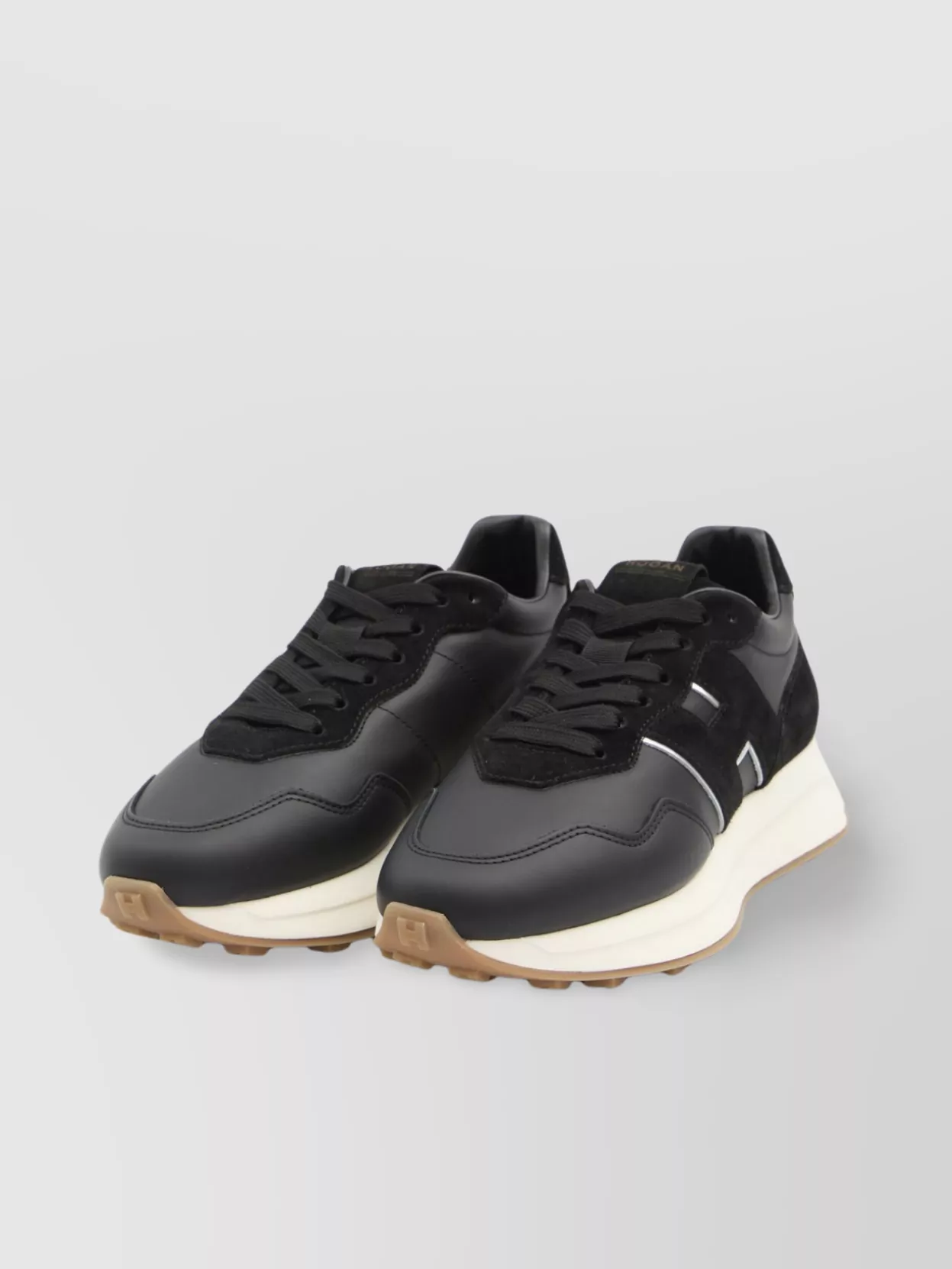 Hogan H641 Black Leather Sneakers In Black