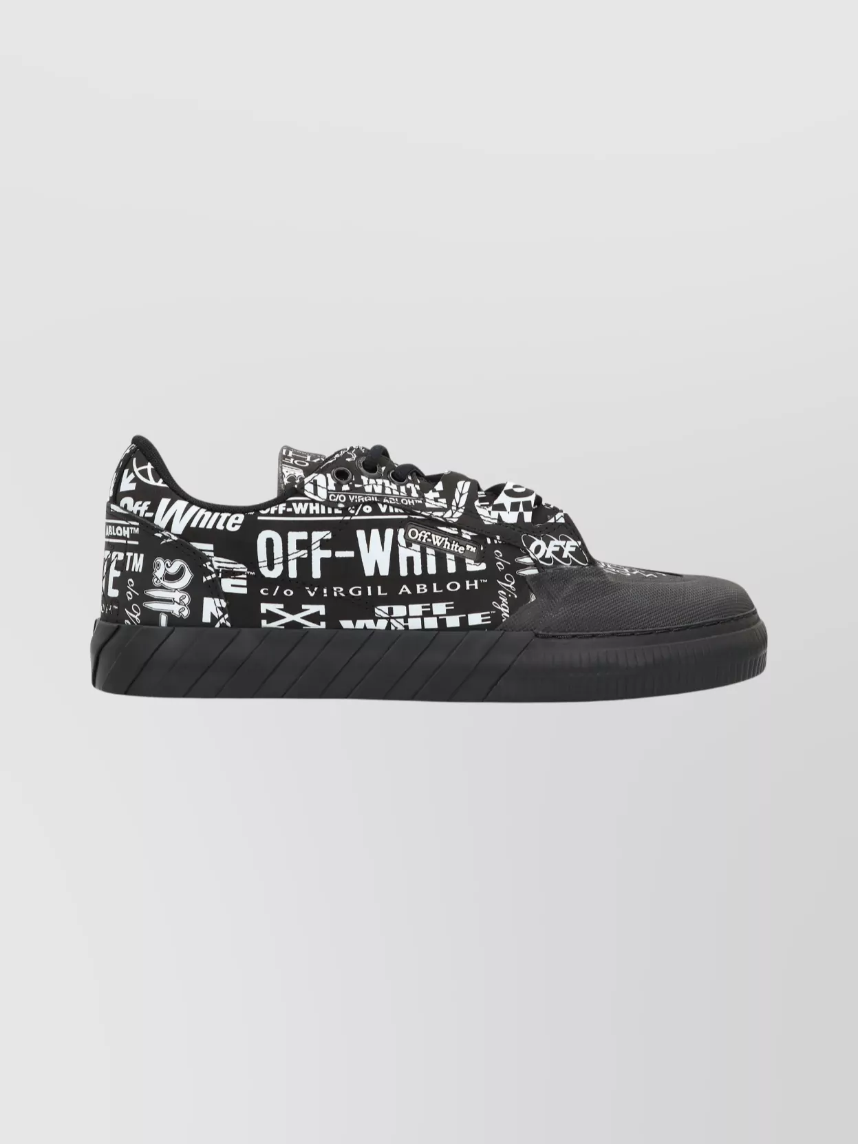 Off-White Low-Top Sneakers Logo Print