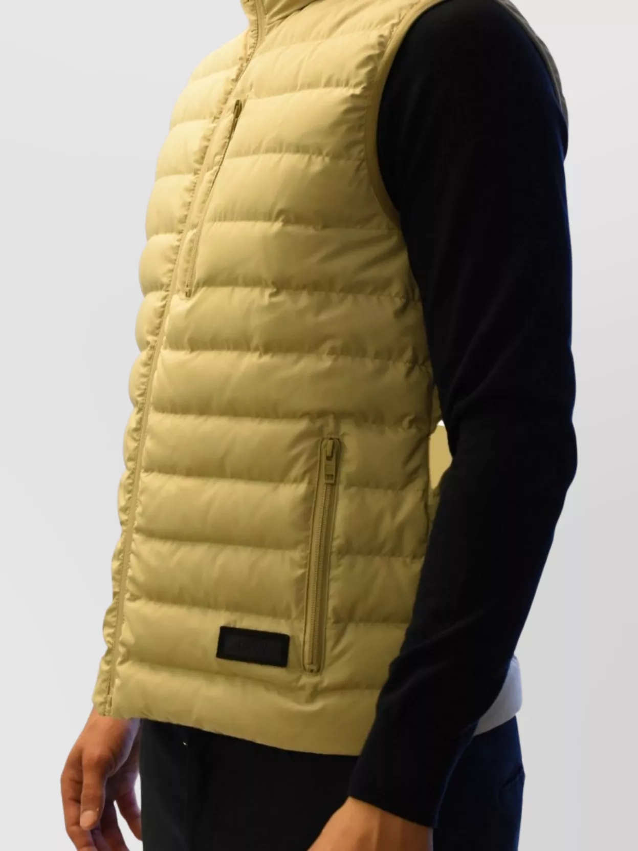 Fay Quilted Sleeveless High Collar Jackets