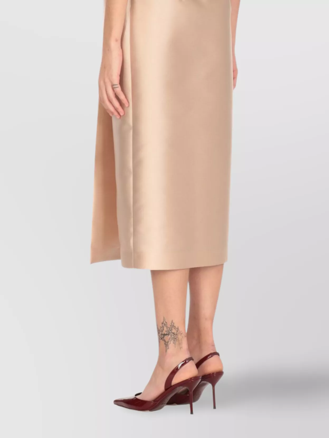 Alberta Ferretti Satin Finish Cropped Length Blazer