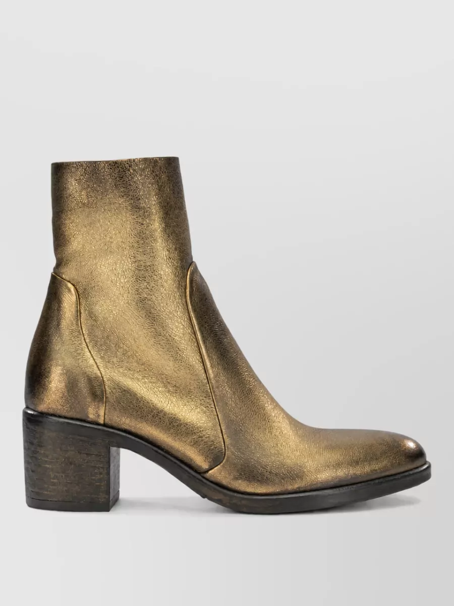 Strategia leather ankle boots