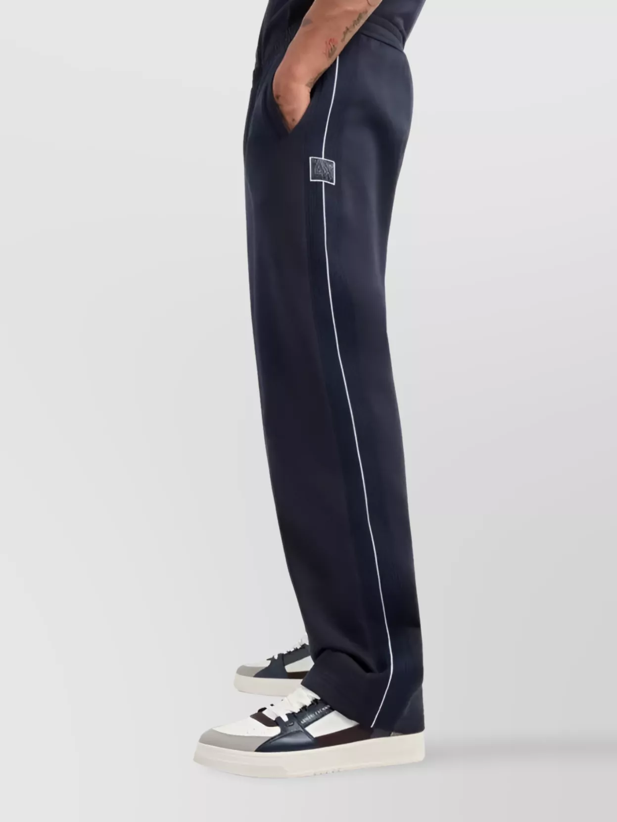 Armani Exchange Tailored Trousers With Pockets And Elastic Waistband In Blue