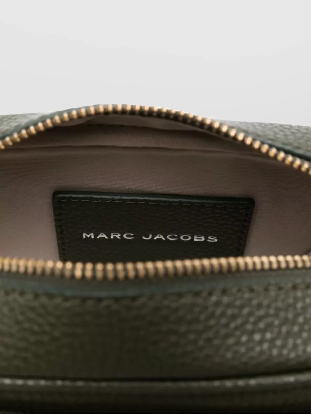 Marc Jacobs Textured Crossbody Bag For Everyday Use