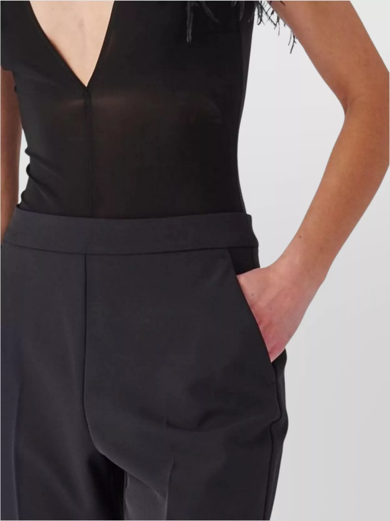 Pinko Trousers Tailored Cropped Length