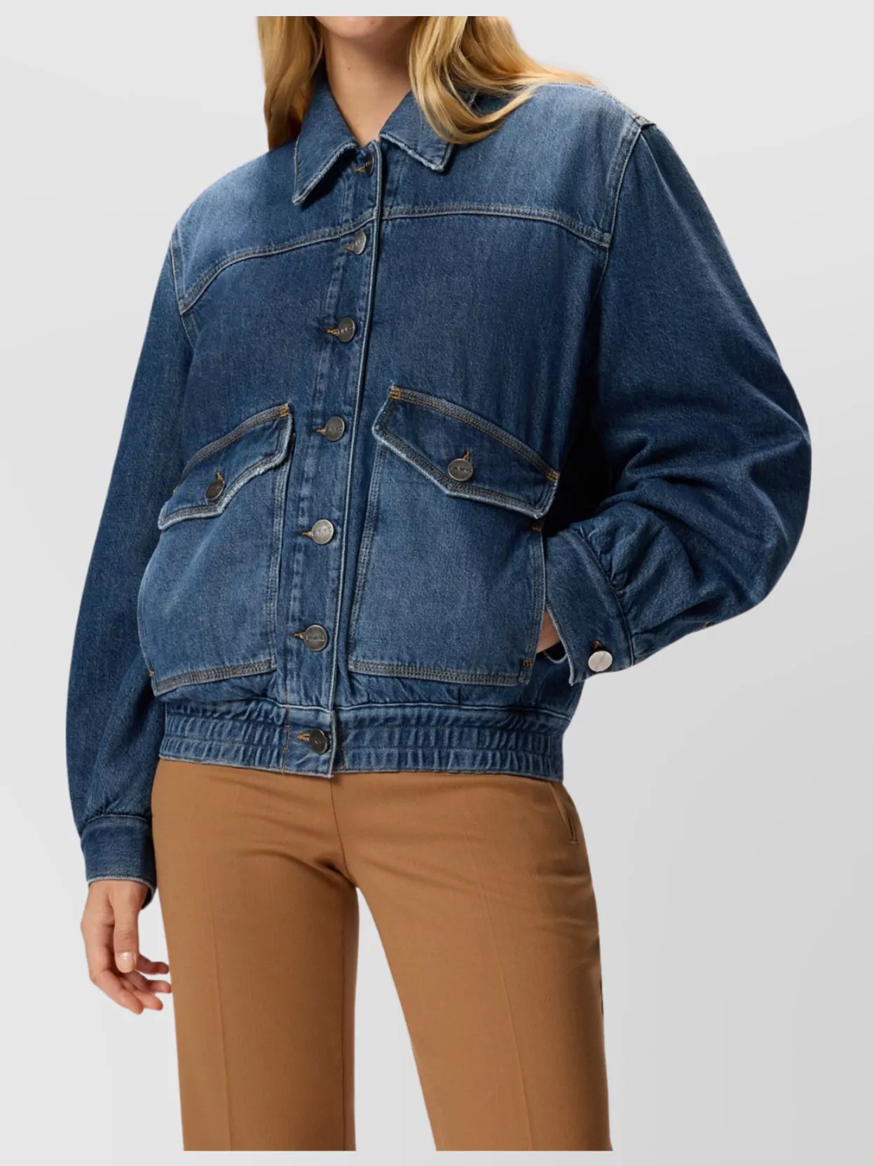 Pinko Collared Bomber Jacket Long Sleeves Design