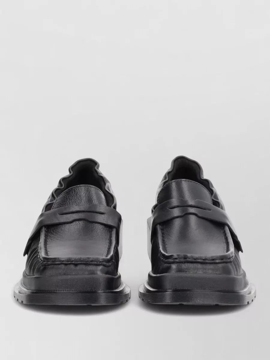 Dr Martens leather maybole lace-up shoes