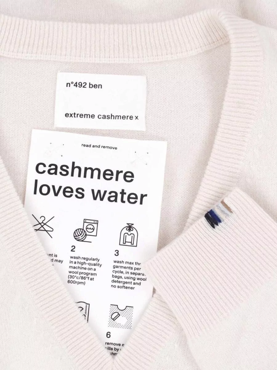Extreme Cashmere Cashmere V-Neck Ribbed Jumper