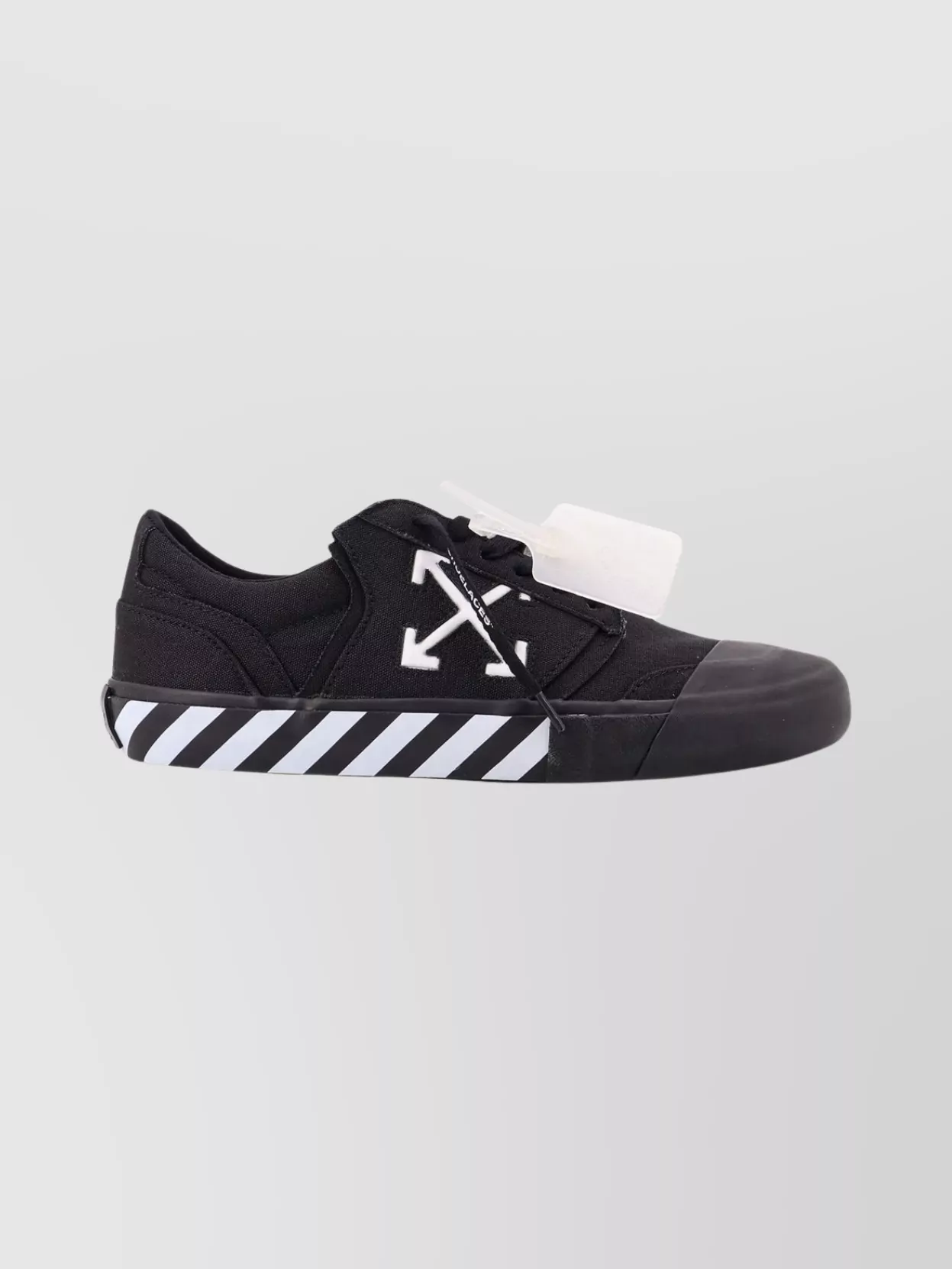 Off-White Low-Top Canvas Sneakers Featuring Contrast Stripe