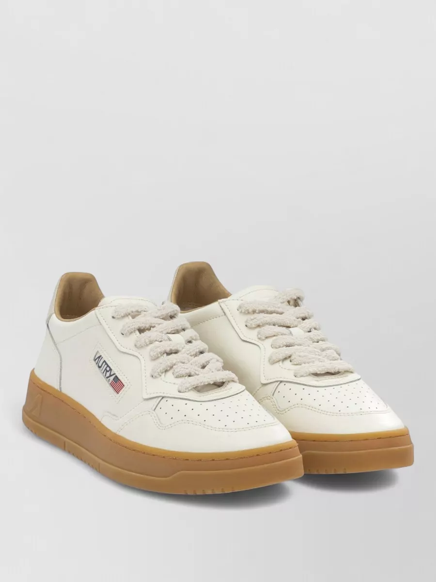 Autry leather low-top sneakers