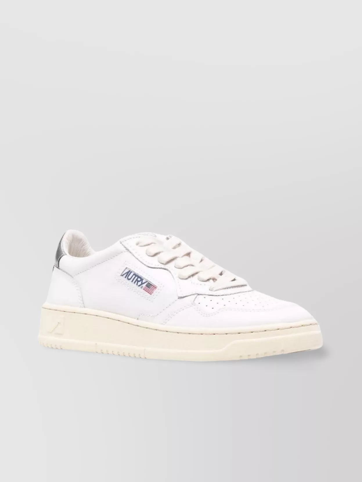 Autry Low-top Leather Sneakers Contrasting Heel Counter