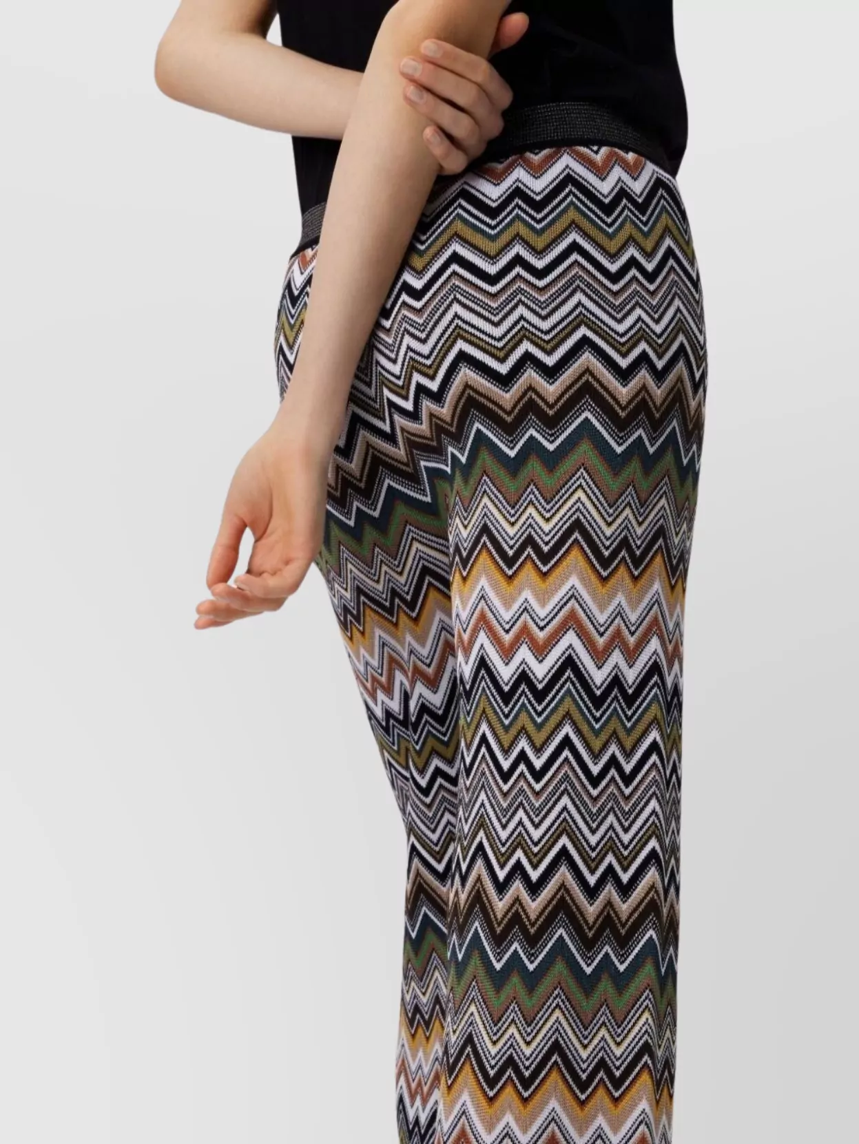Missoni Chevron Pattern Knit Trousers With Flared Leg In Black