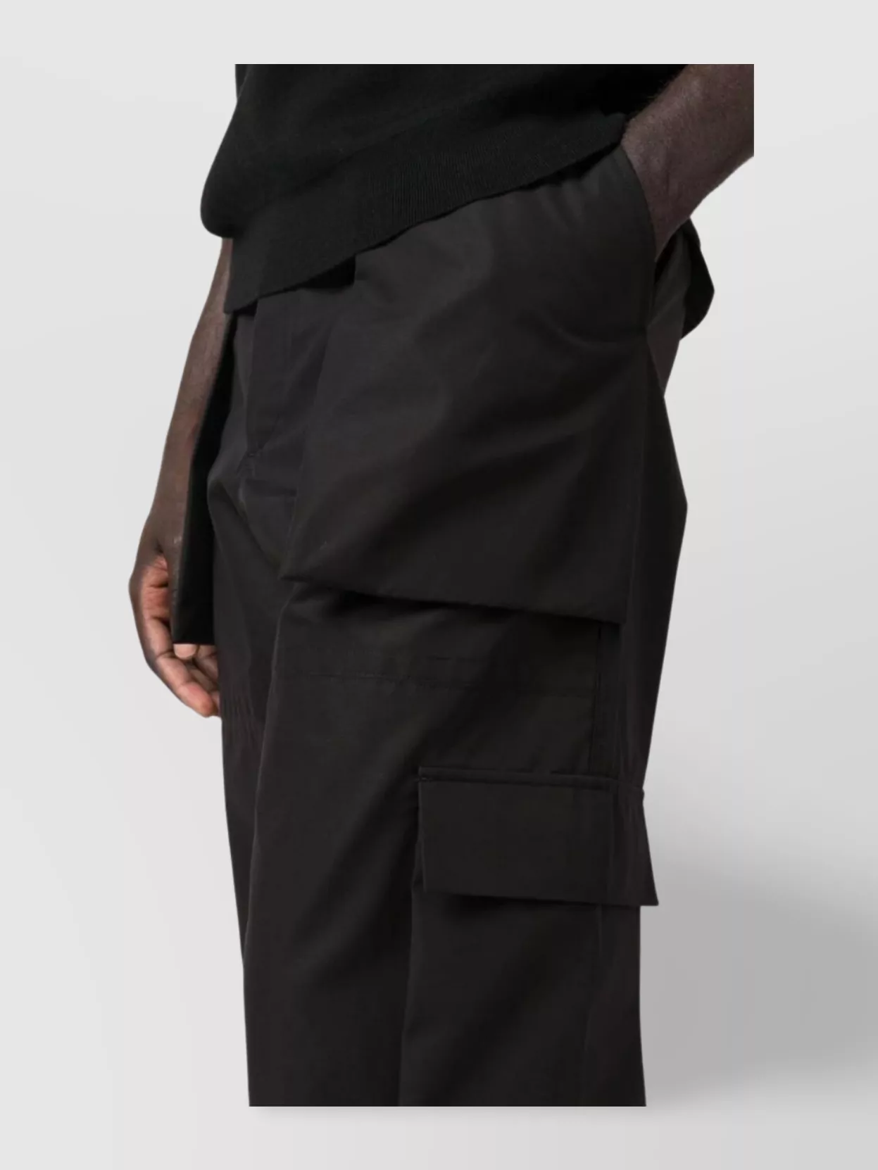 Alexander Mcqueen Elastic Waistband Cargo Trousers With Flap And Cargo Pockets