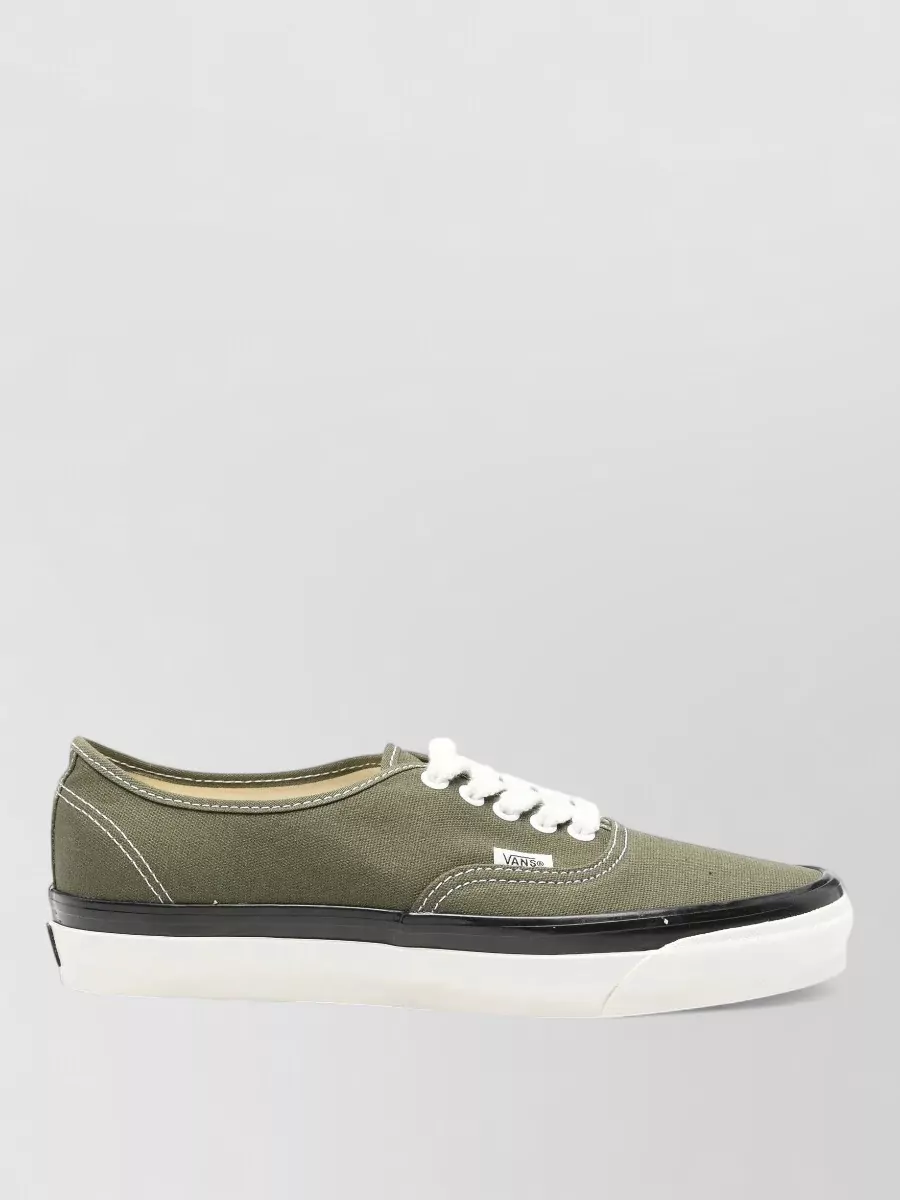 Vans Low-Top Sneakers