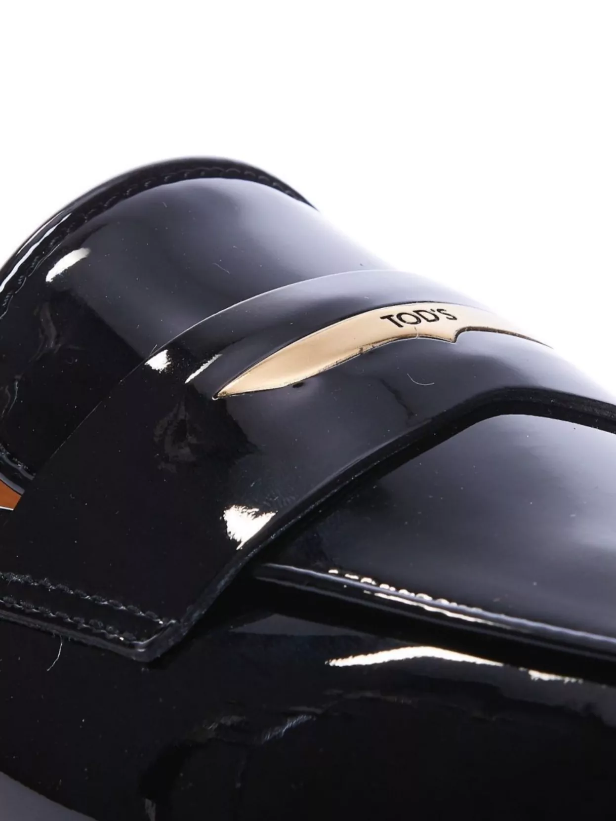 Tod's Shiny Patent Leather Loafers With Round Toe