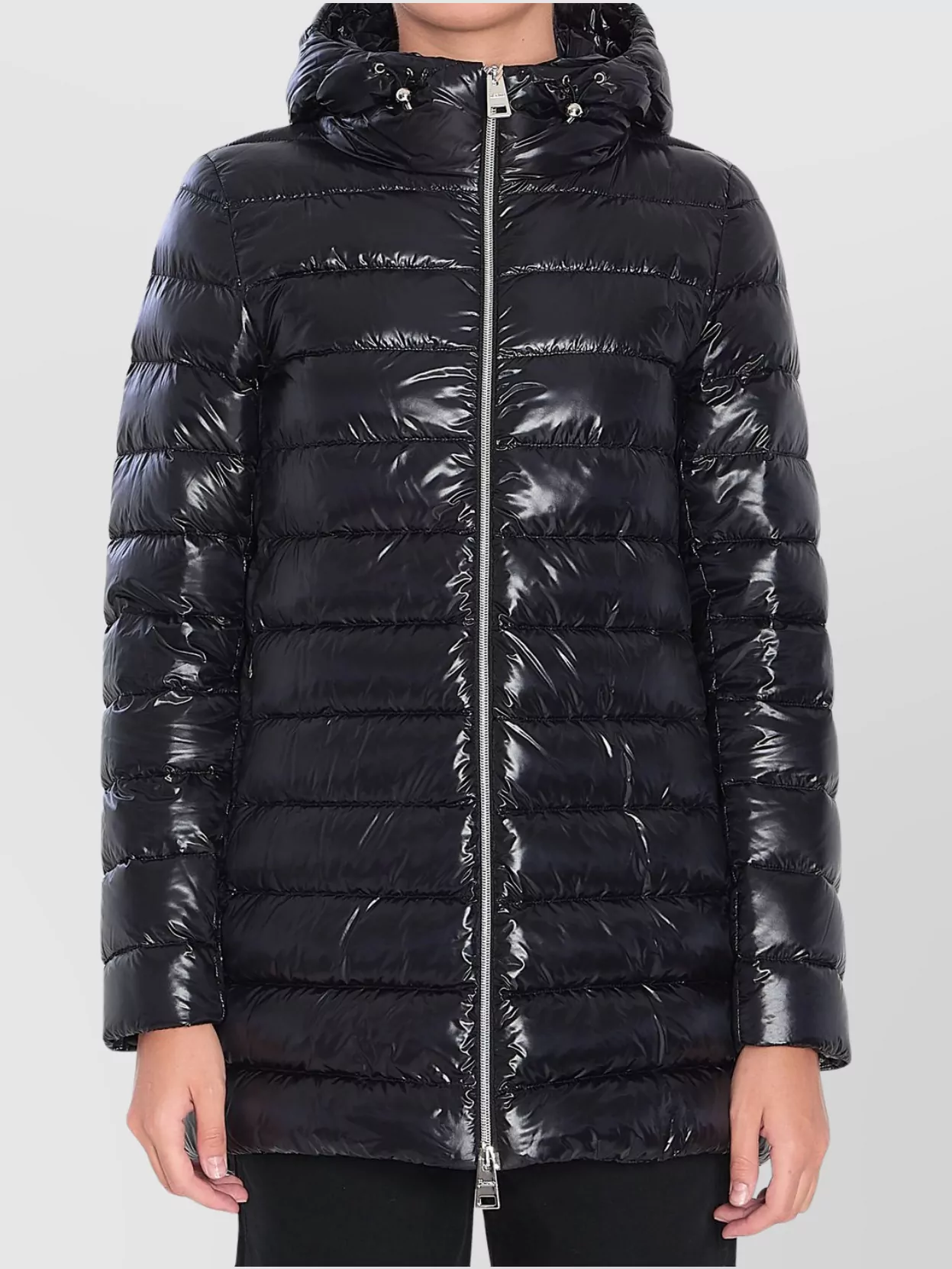 Herno Puffer Jacket With Drawstring Hood And Quilted Texture In Black