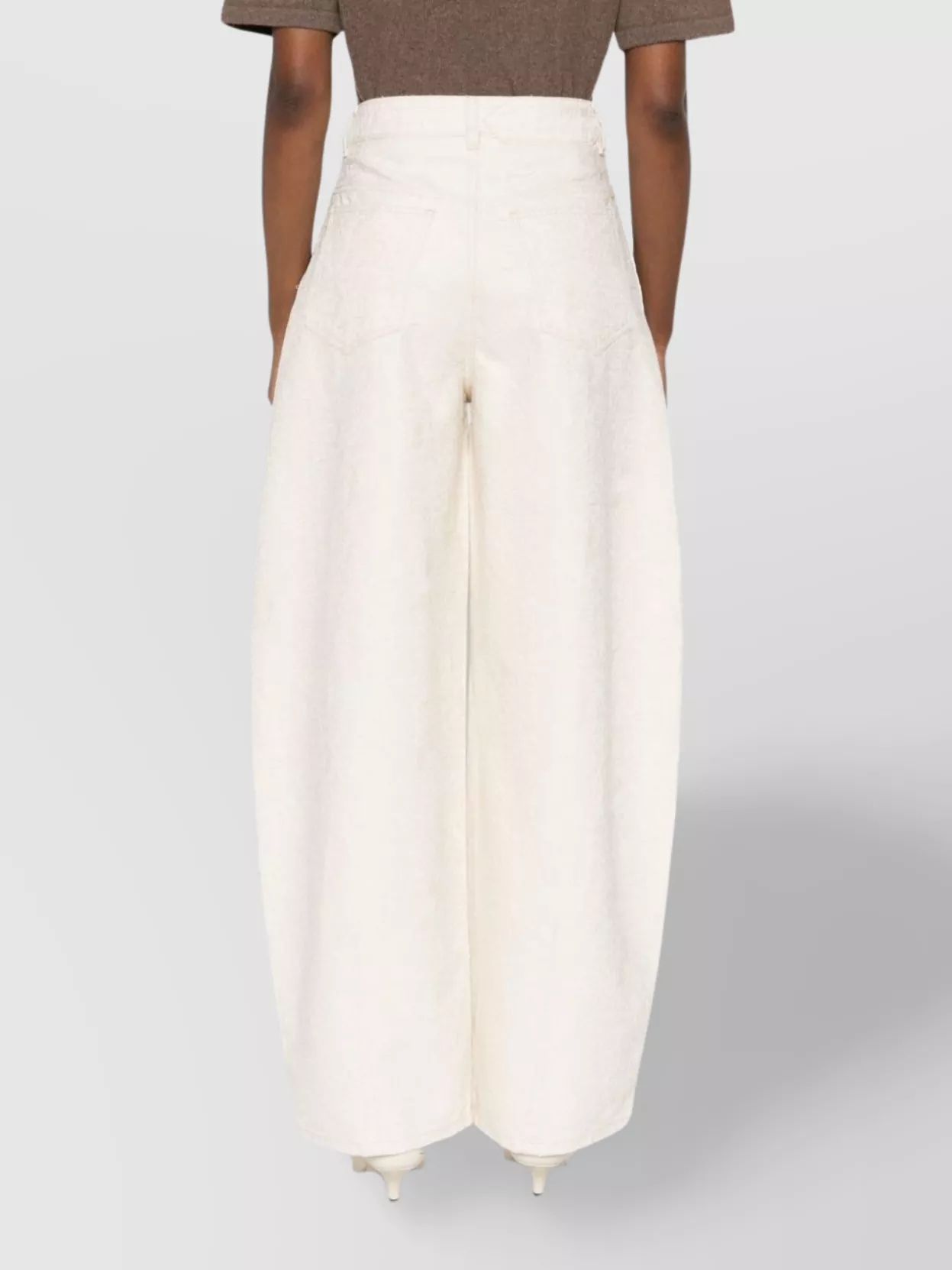 Jacquemus Trousers With Pleated Front And Side Pockets In White