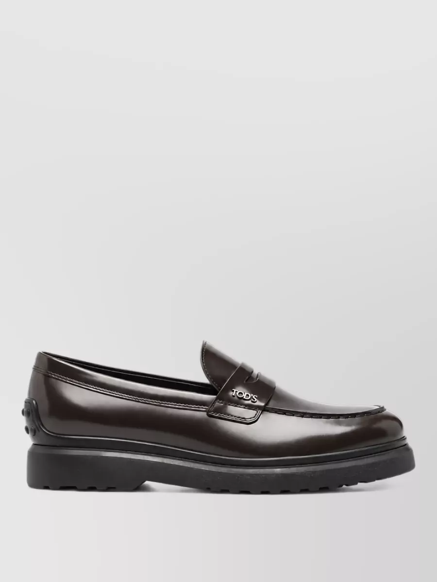 Tod's leather calgary loafers