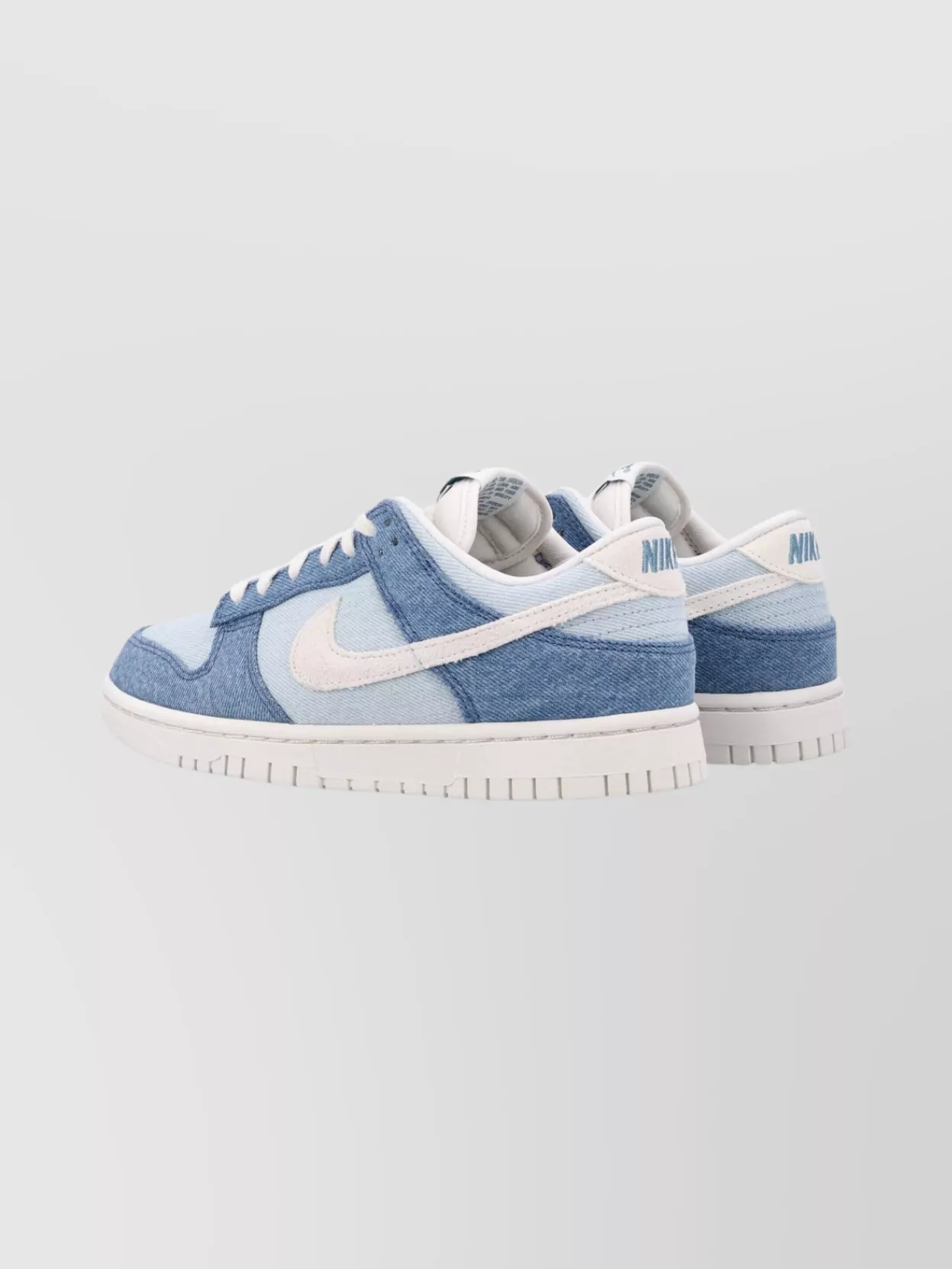 Nike Women's Low-Top Sneakers Rubber Sole