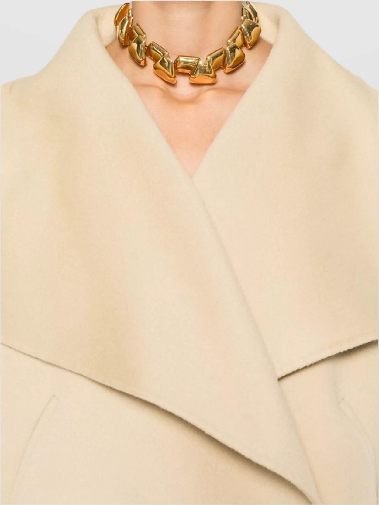 Totême Cropped Blazer Exposed-Seam Detailing