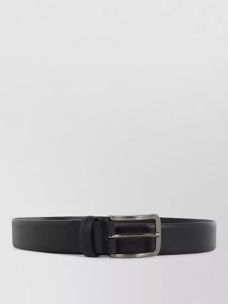Sait leather belt