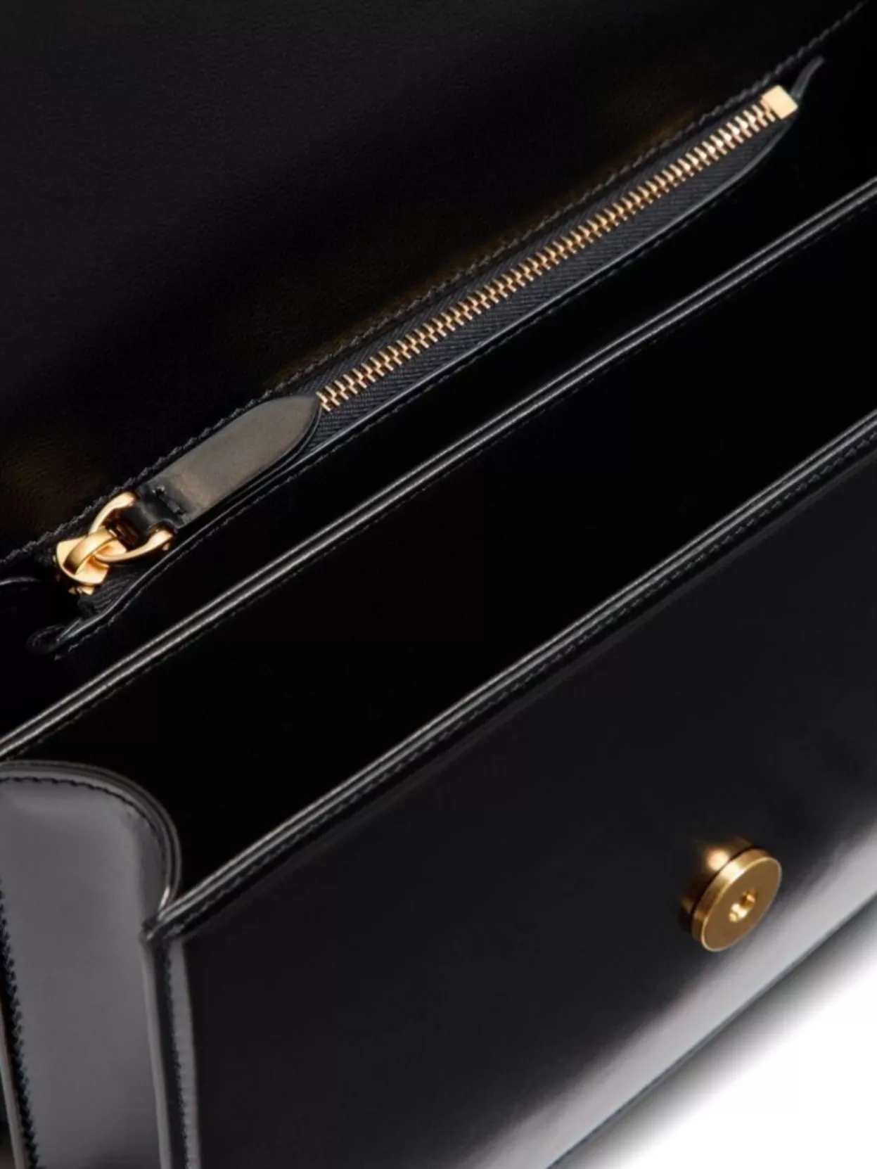 Valentino Leather Shoulder Bag Chain-link Strap