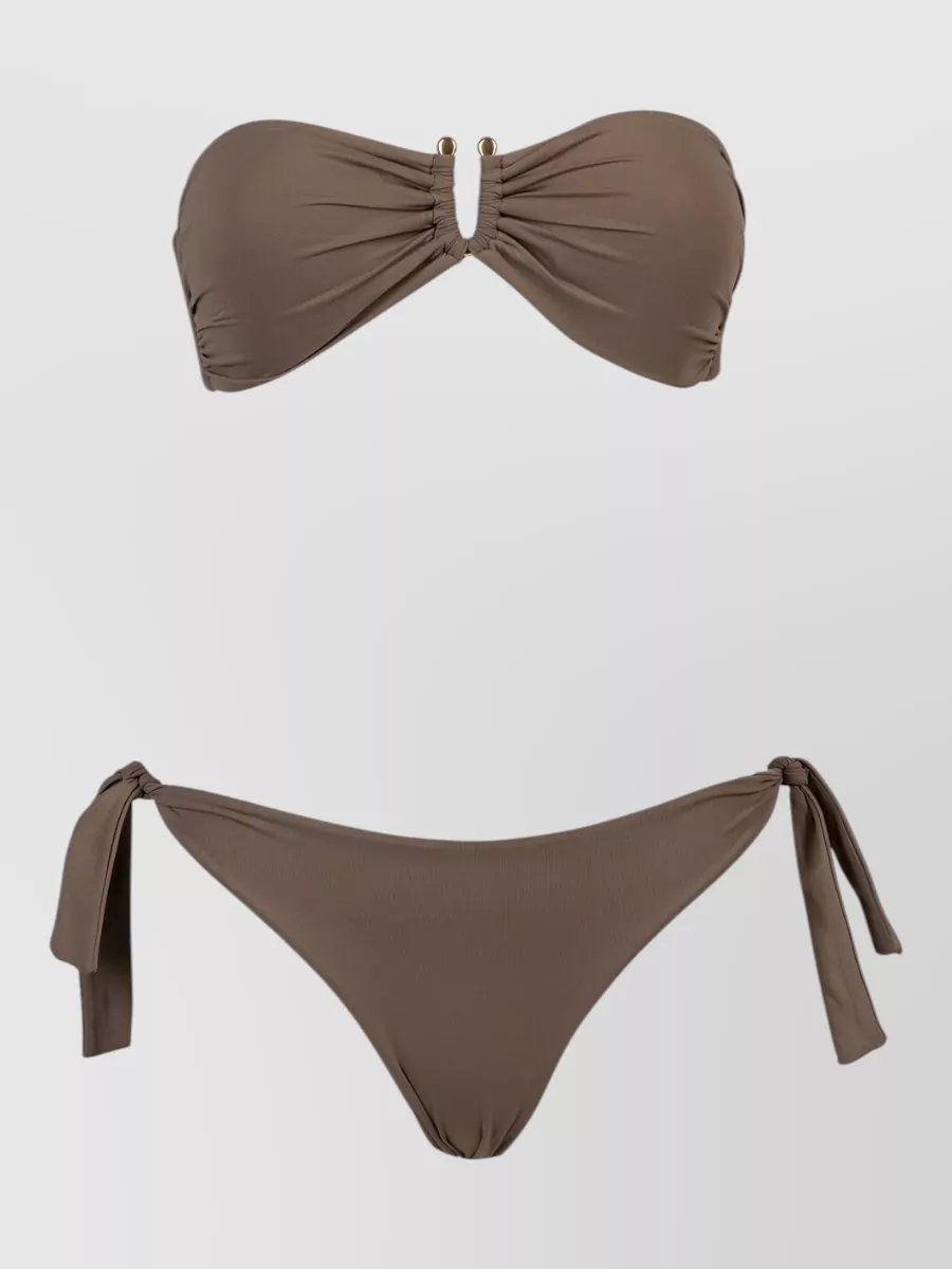 Fisico Bikini
