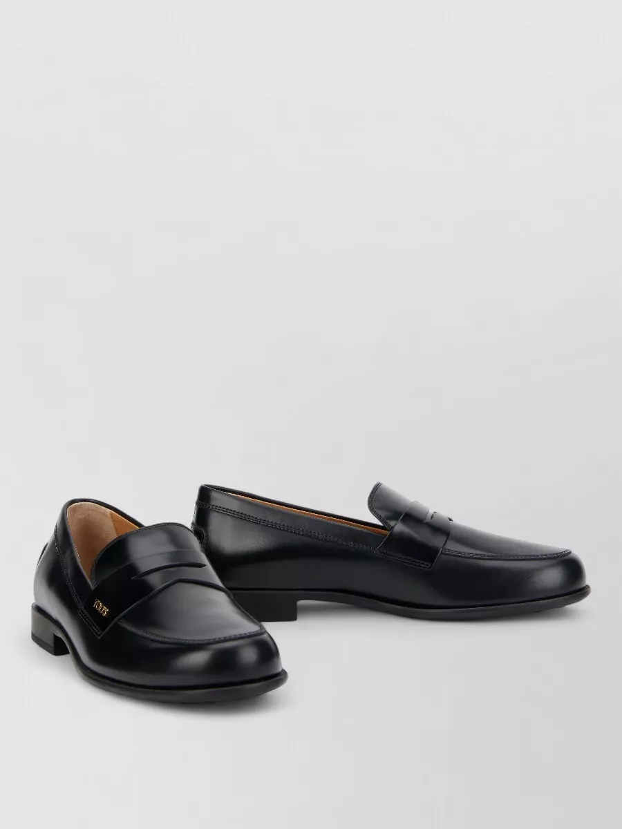 Tod's Leather moccasins