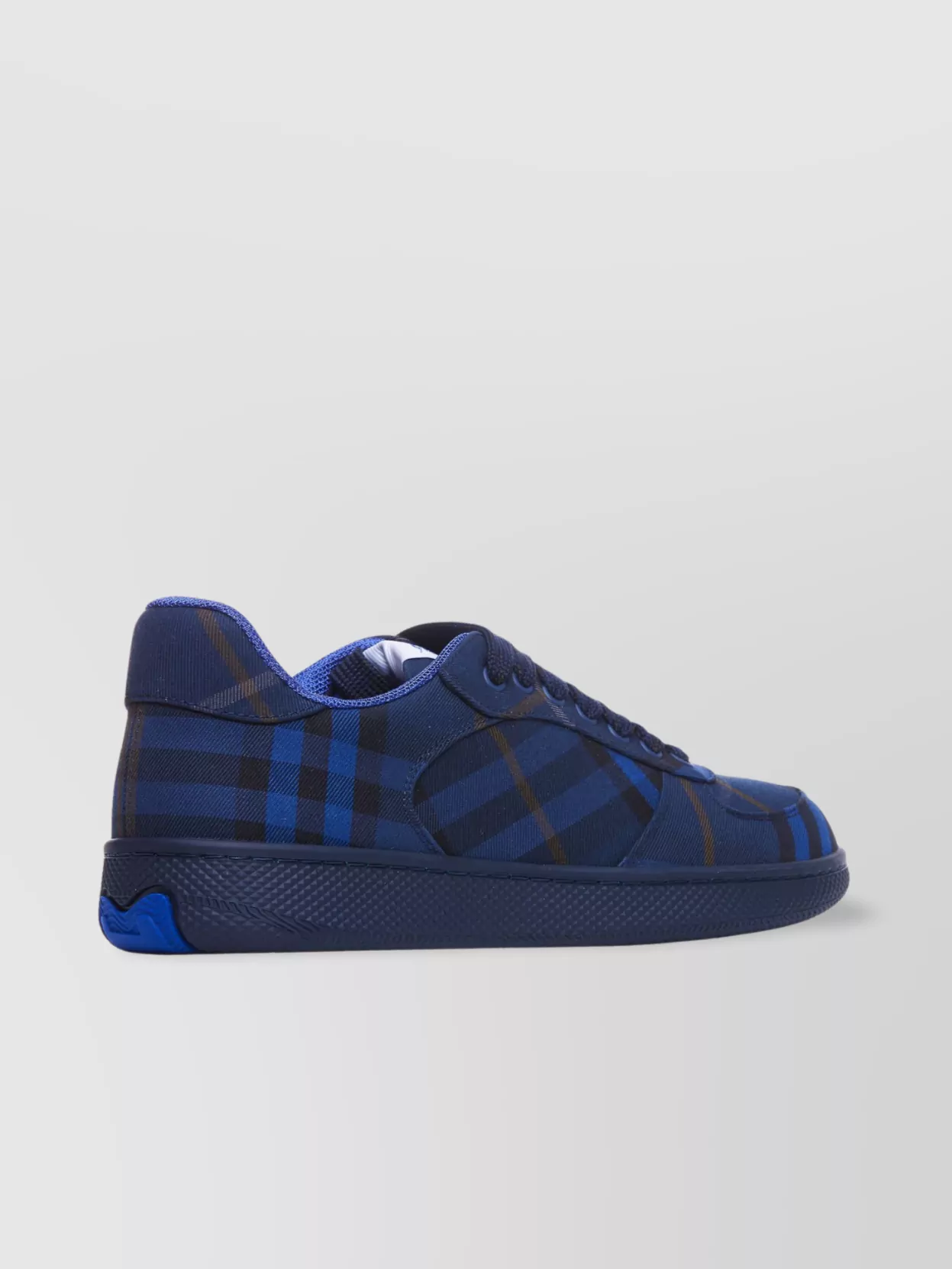 Burberry Low Top Sneakers Check Motif