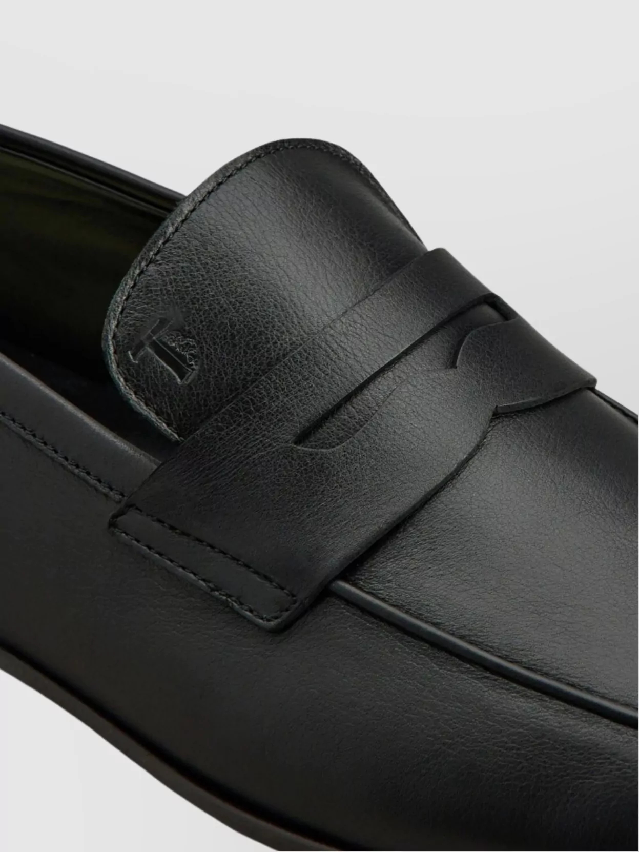 Tod's Round Toe Smooth Finish Loafers