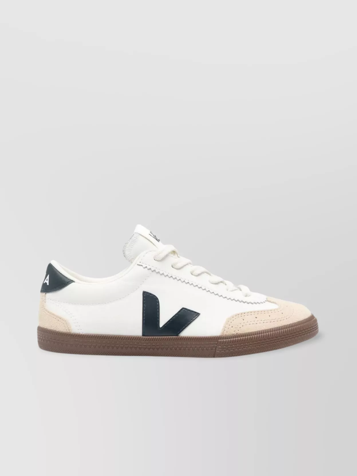 Veja Volley Leather Sneakers - Women's - Leather
