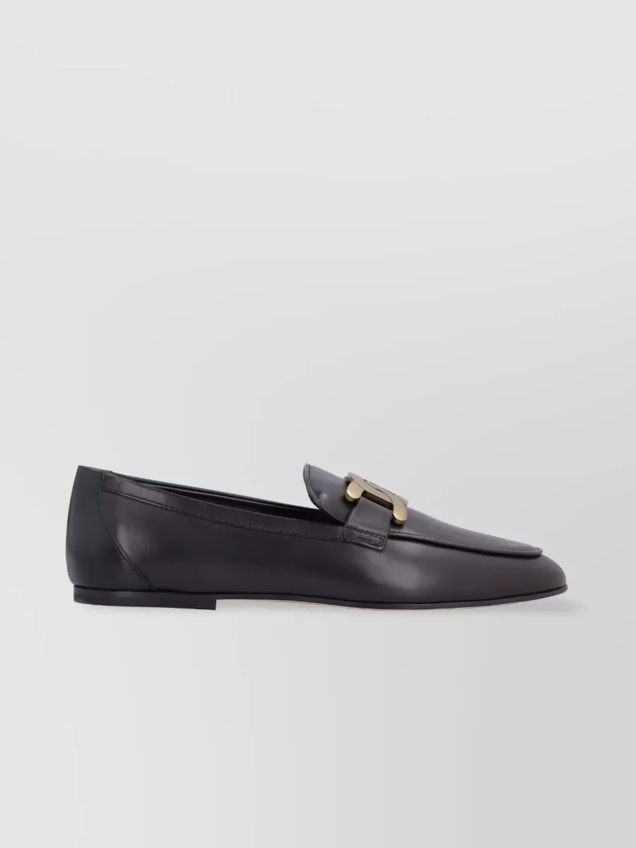 Shop Tod's Leather Slip-on With Gold-tone Chain Detail In Black