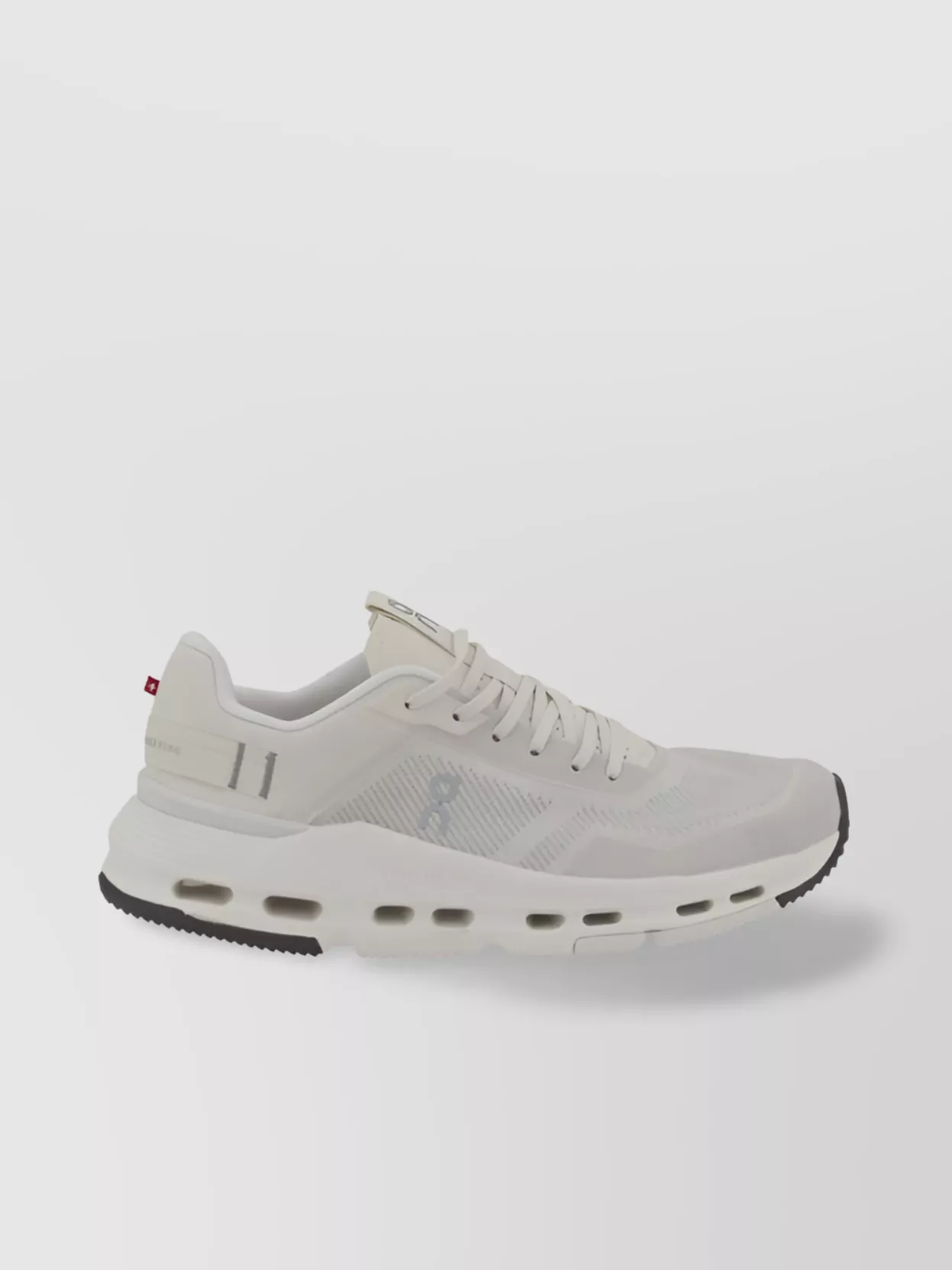 On Cloudnova Form 2 Tt Sneakers