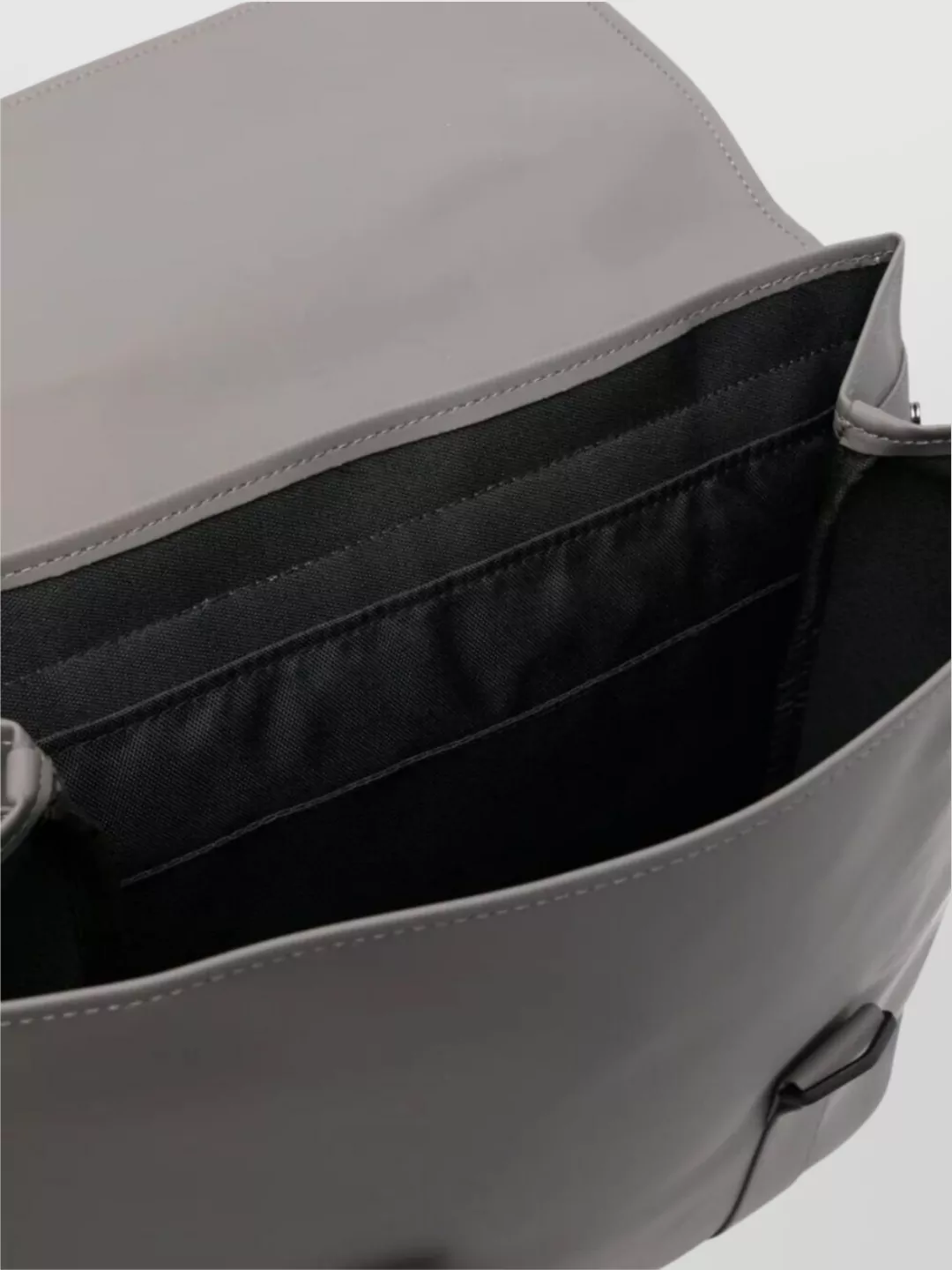 Rains Strap Bag Buckle Handle