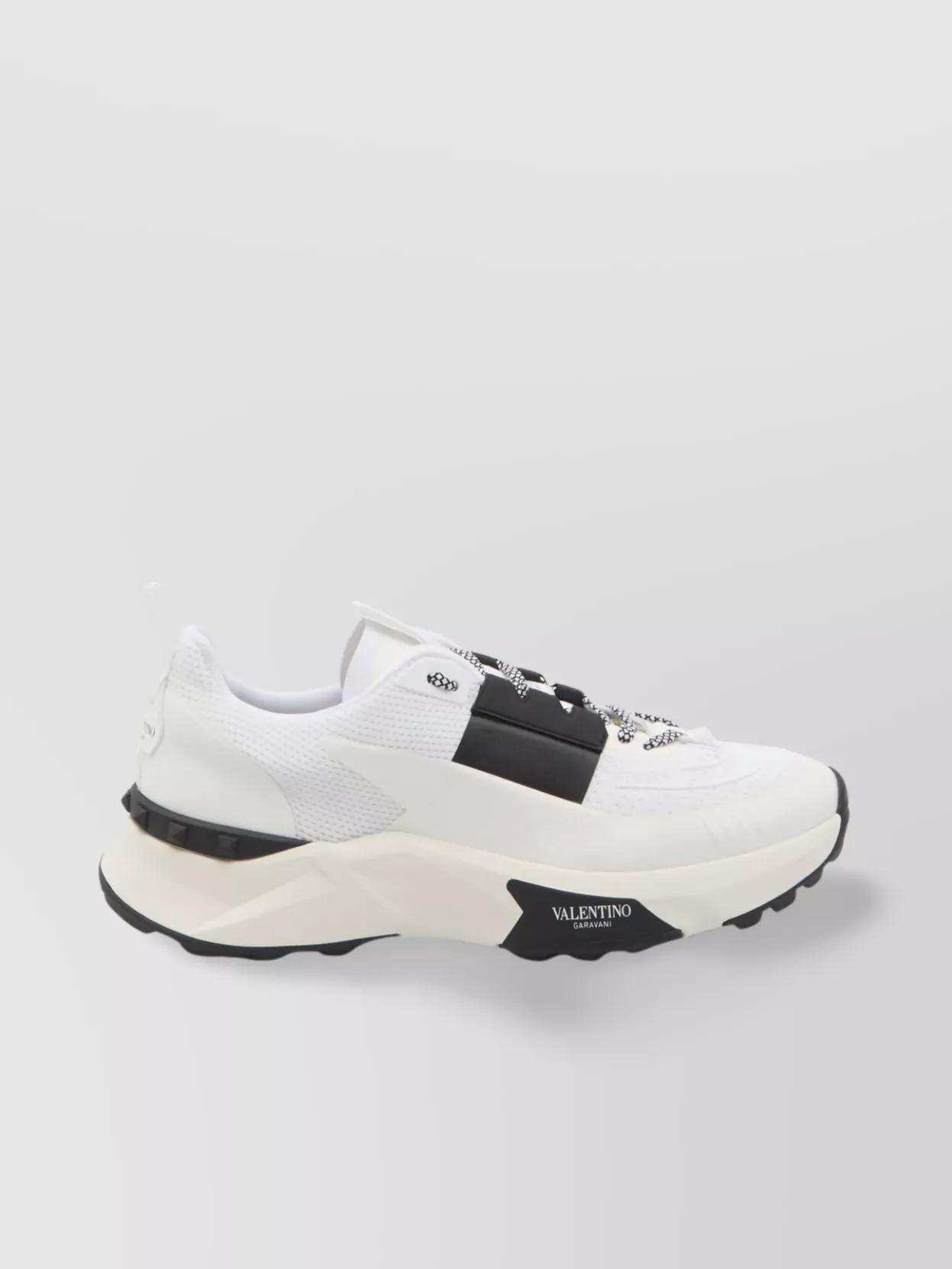 スニーカー Valentino Garavani White Nappa Leather Chromathon Sneakers White Chromathon Sneakers by Valentino Garavani on Sale