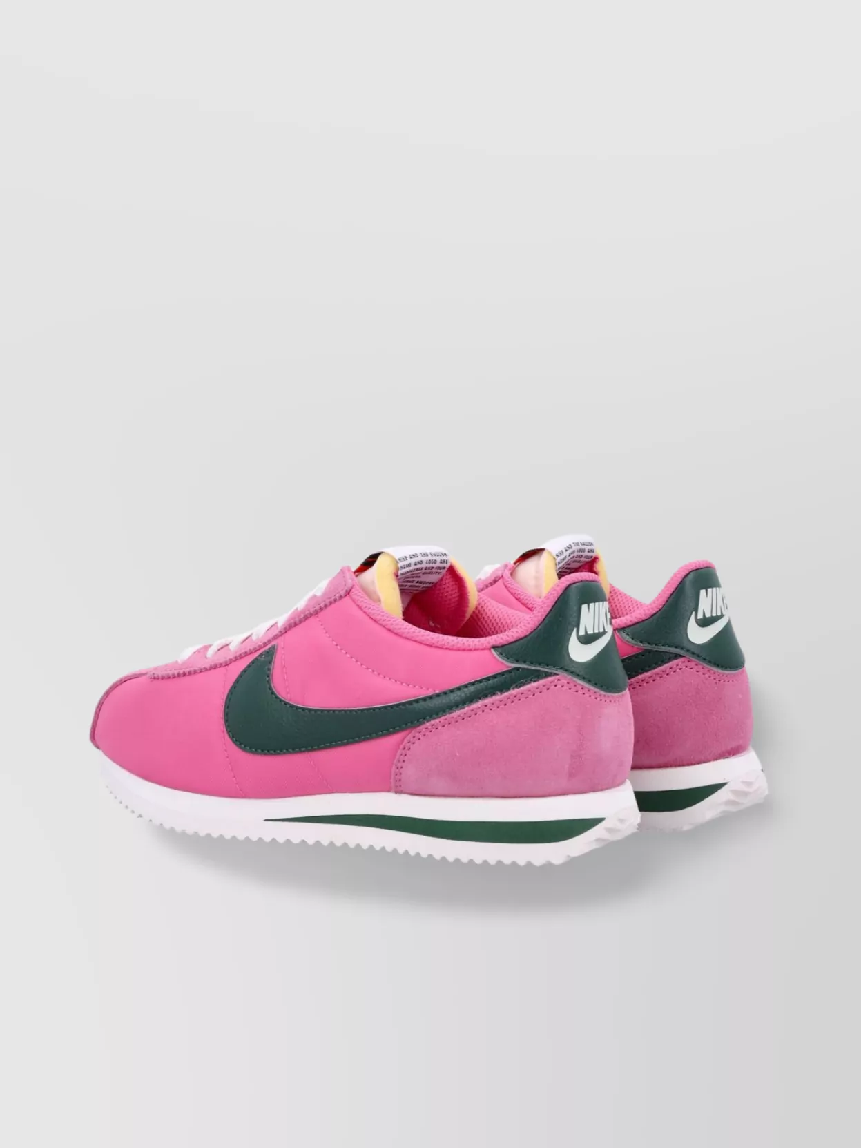 Nike Padded Collar Low-Cut Sneakers