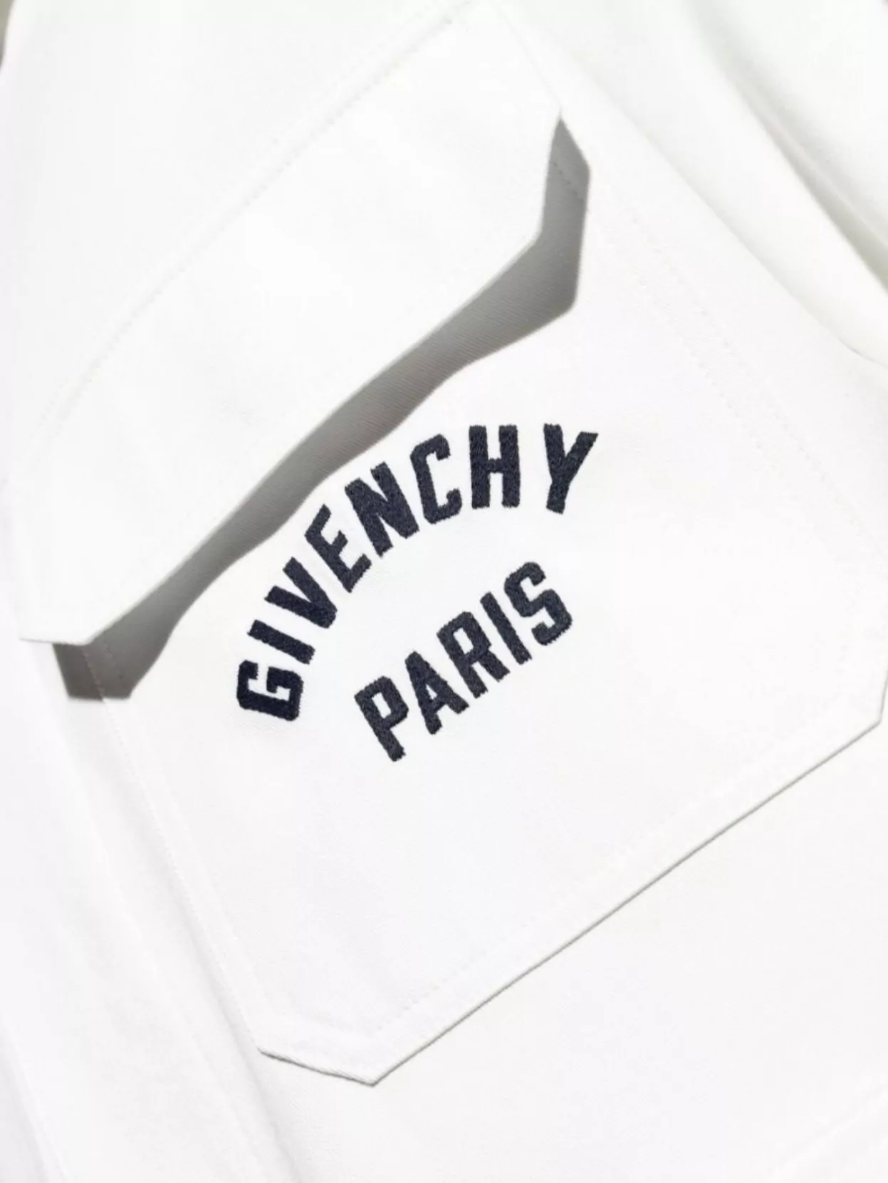 Givenchy Relaxed Fit Jacket With Front Pockets And Long Sleeves