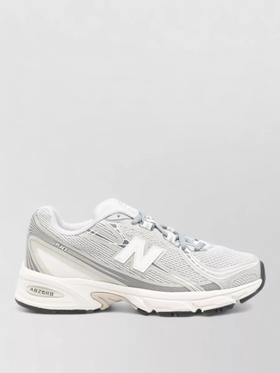 New Balance Low-Top Sneakers