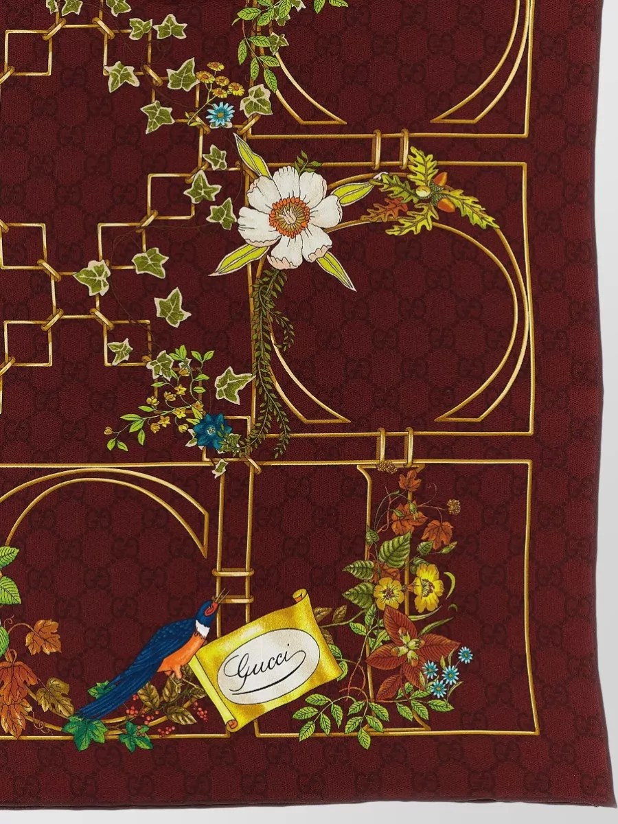 Gucci Botanical Geometric Carré Multicolor Scarf Design