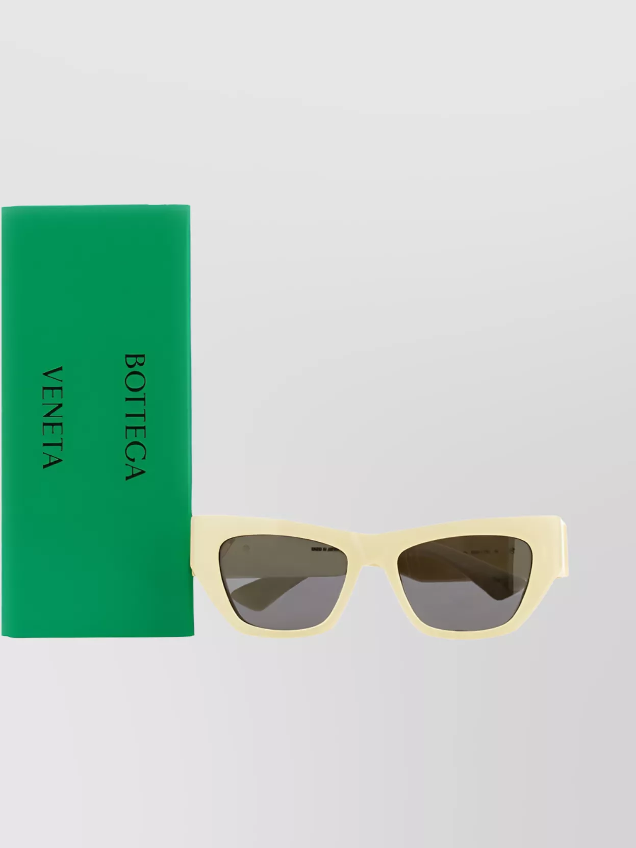 Bottega Veneta Cat-Eye And Rectangular Sunglasses Design