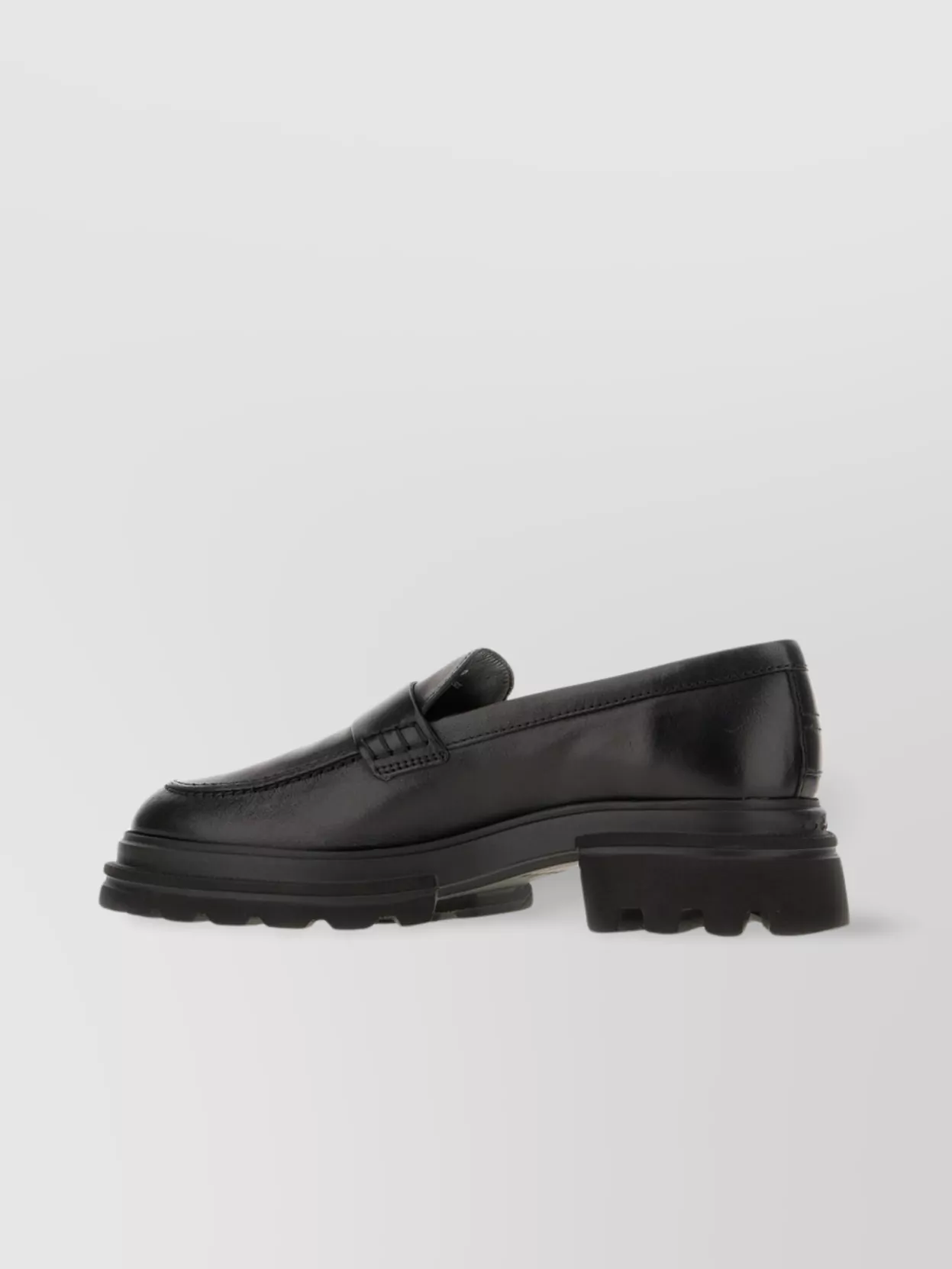 Hogan Chunky Sole Loafers Round Toe
