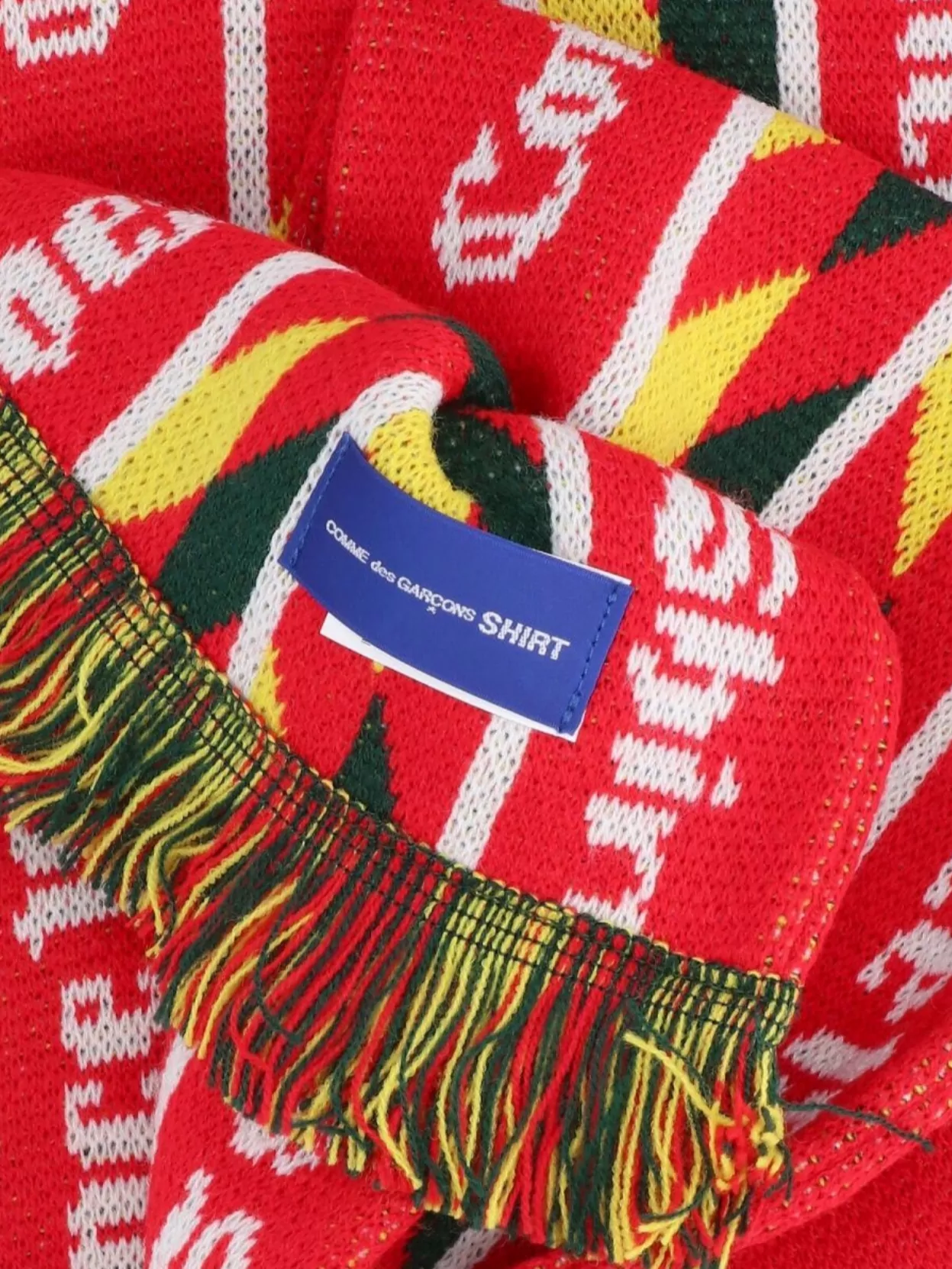 Comme Des Garçons Fringe Detailed Luxurious Scarf Accessory