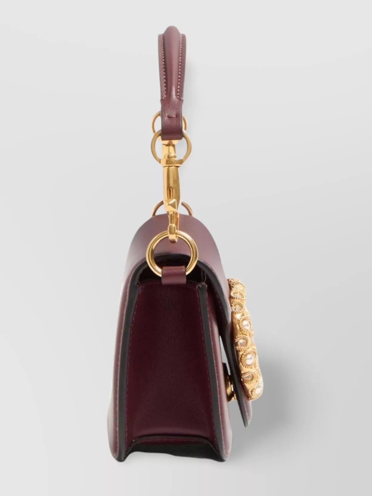 ショルダーバッグ・ポシェット VALENTINO GARAVANI CHAIN 1 SMALL SHOULDER BAG Valentino Garavani Small leather chain shoulder bag | The