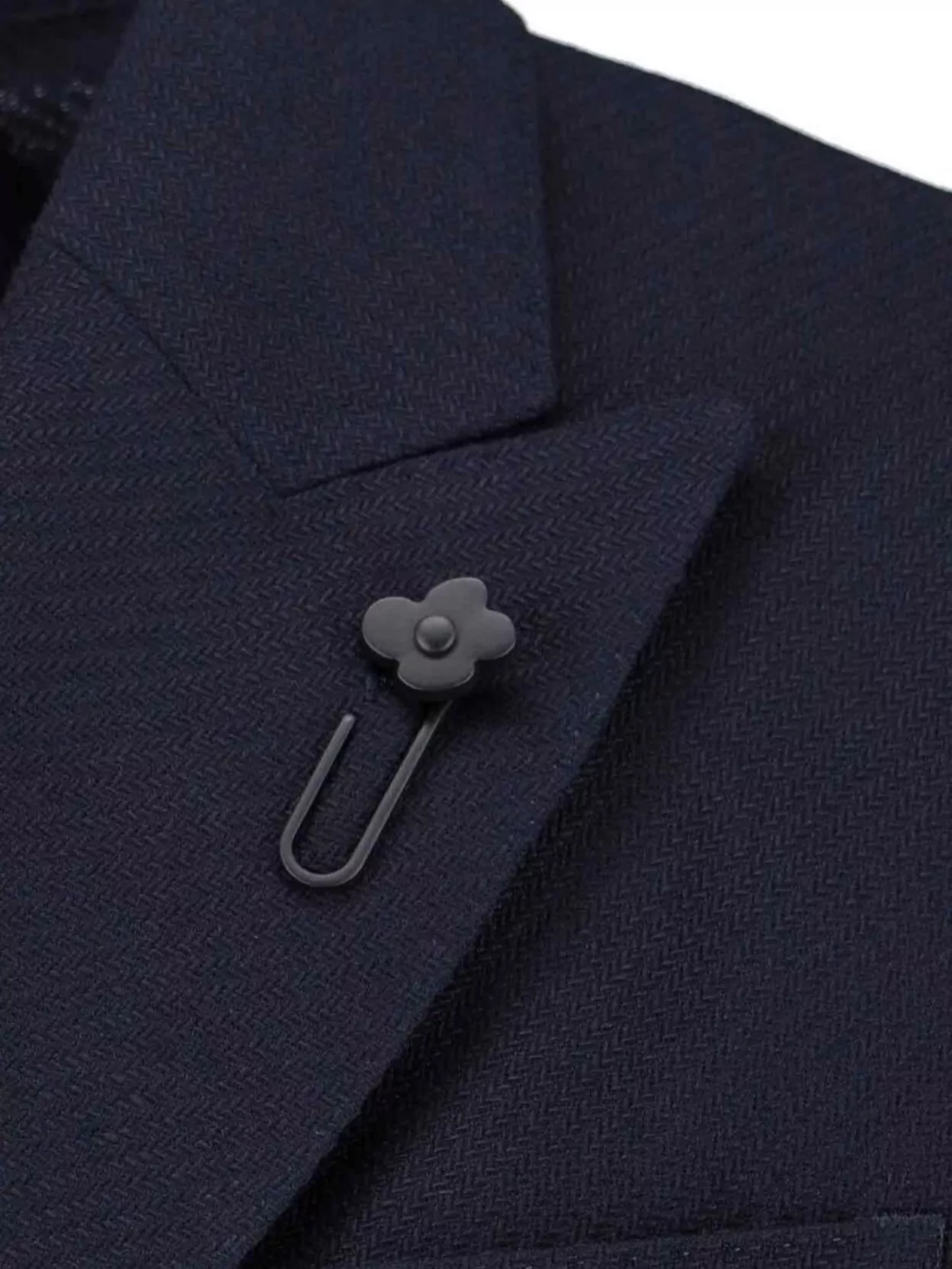 Lardini Tailored Blazer With Notch Lapel And Decorative Pin