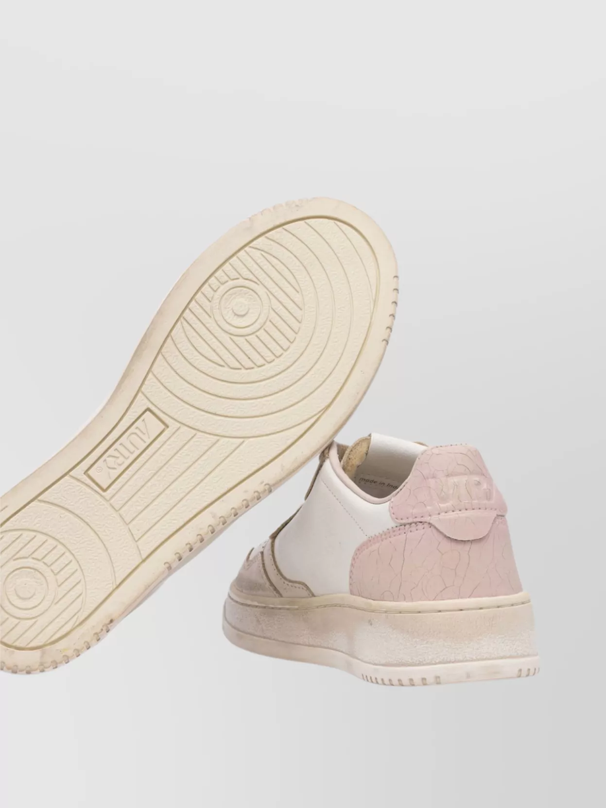 Autry Leather Low-Top Sneakers