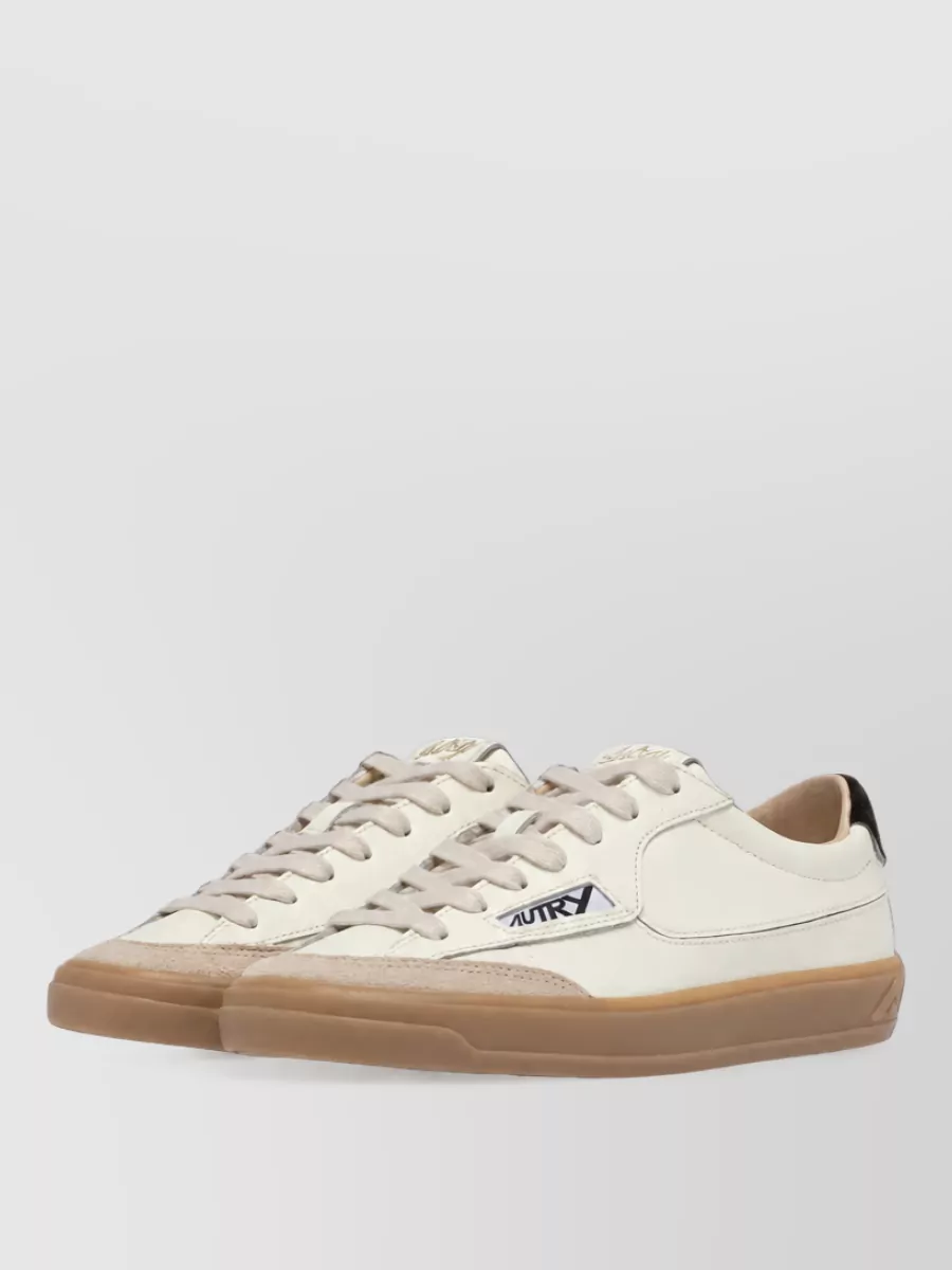 Autry leather low-top sneakers
